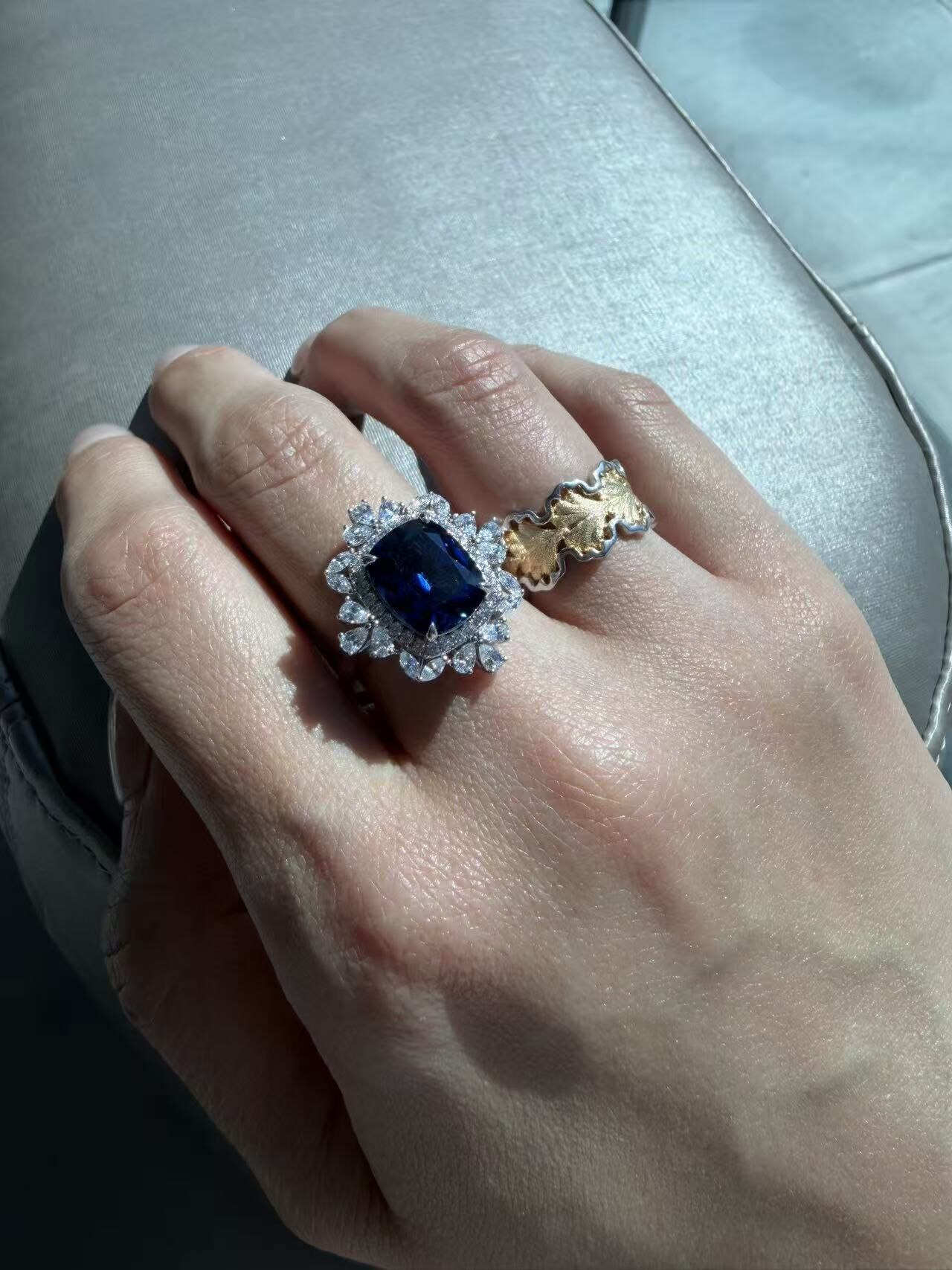 A18 blue ring  -M