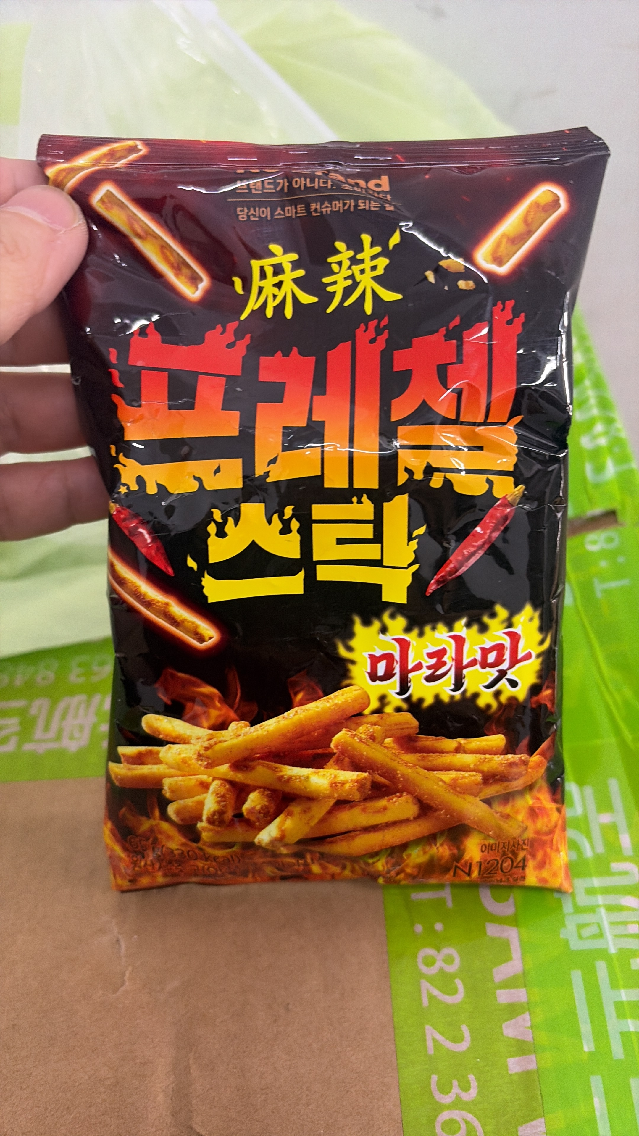 現貨 No brand 麻辣餅乾條