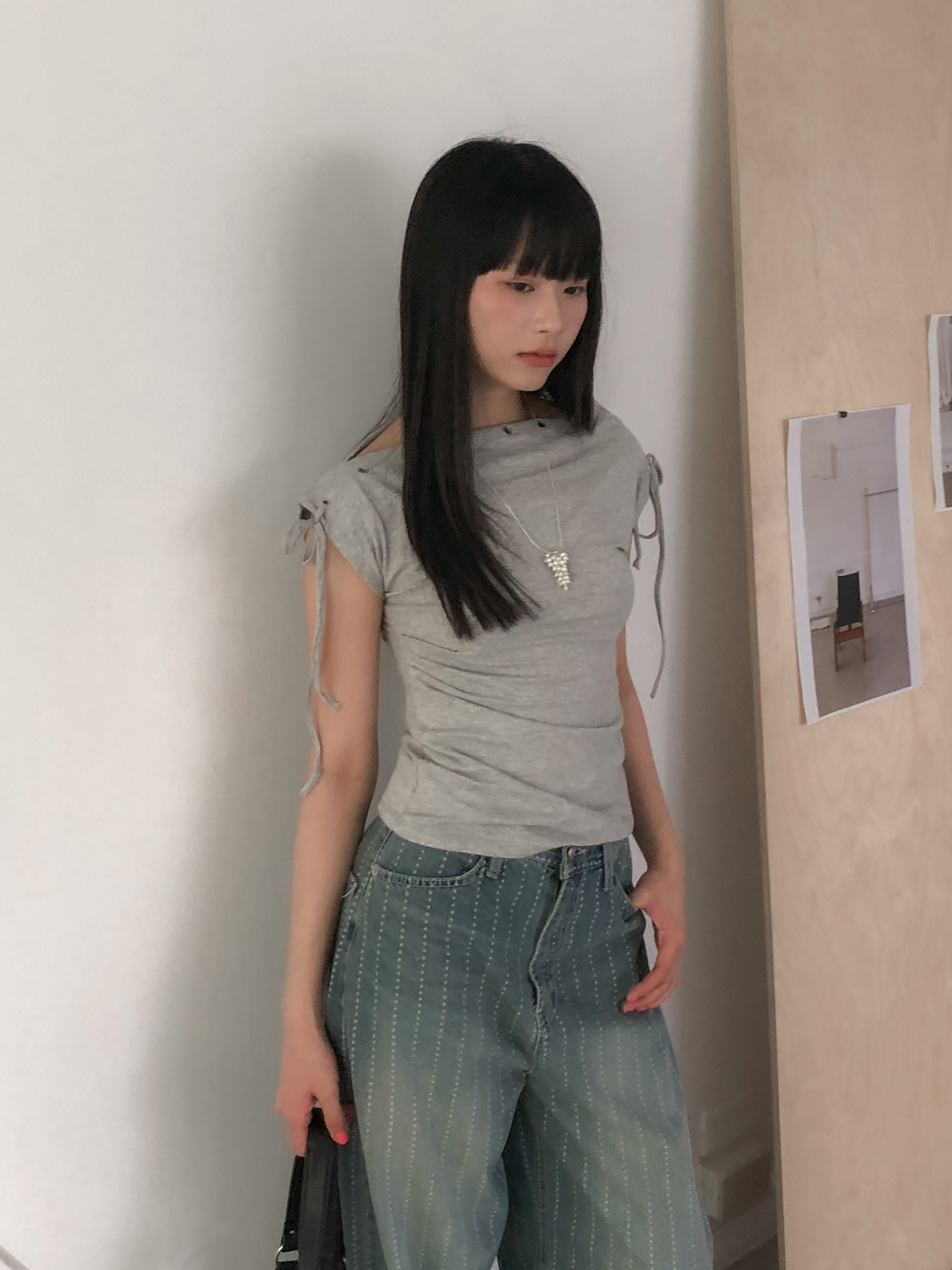 eyelet boat neck tee #上衣