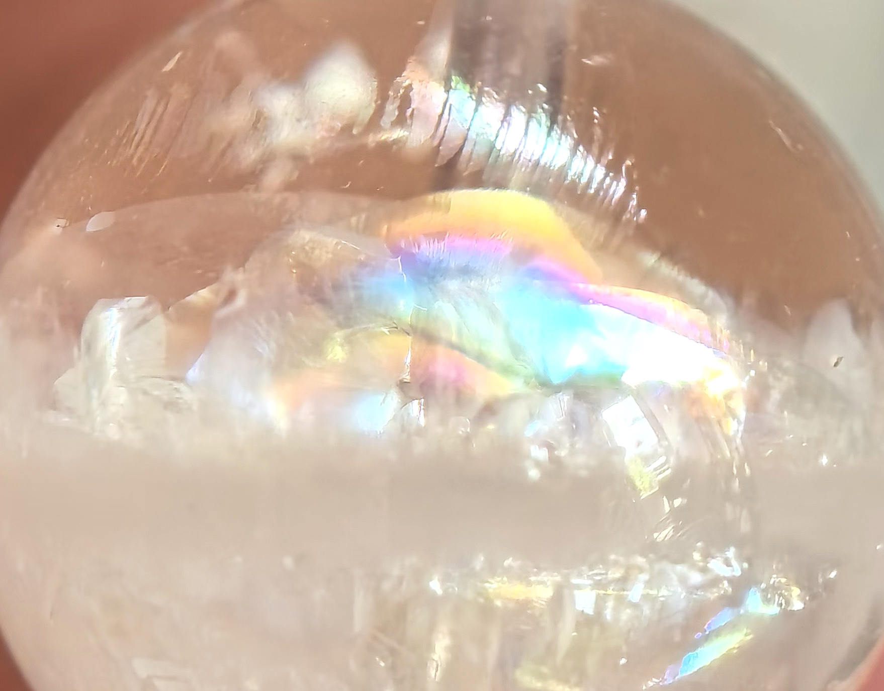 冰裂與虹光｜Ice Cracks