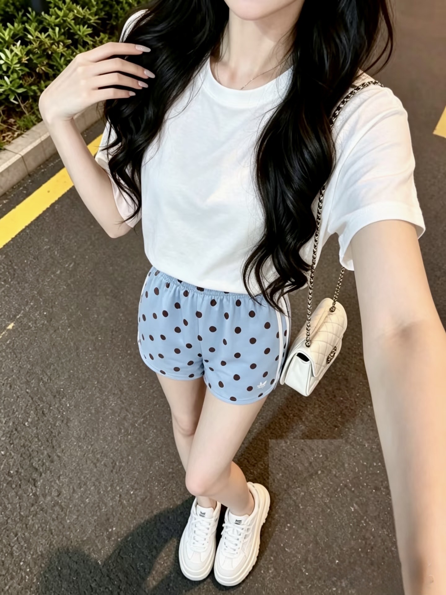 <復古風潮💫> Adidas Originals波點短跑短褲 黑/藍