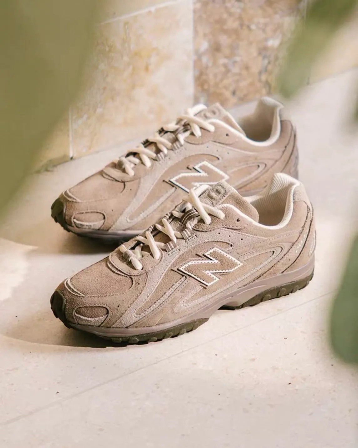 NEW BALANCE 204L MIUMIU風 麂皮 淺褐色