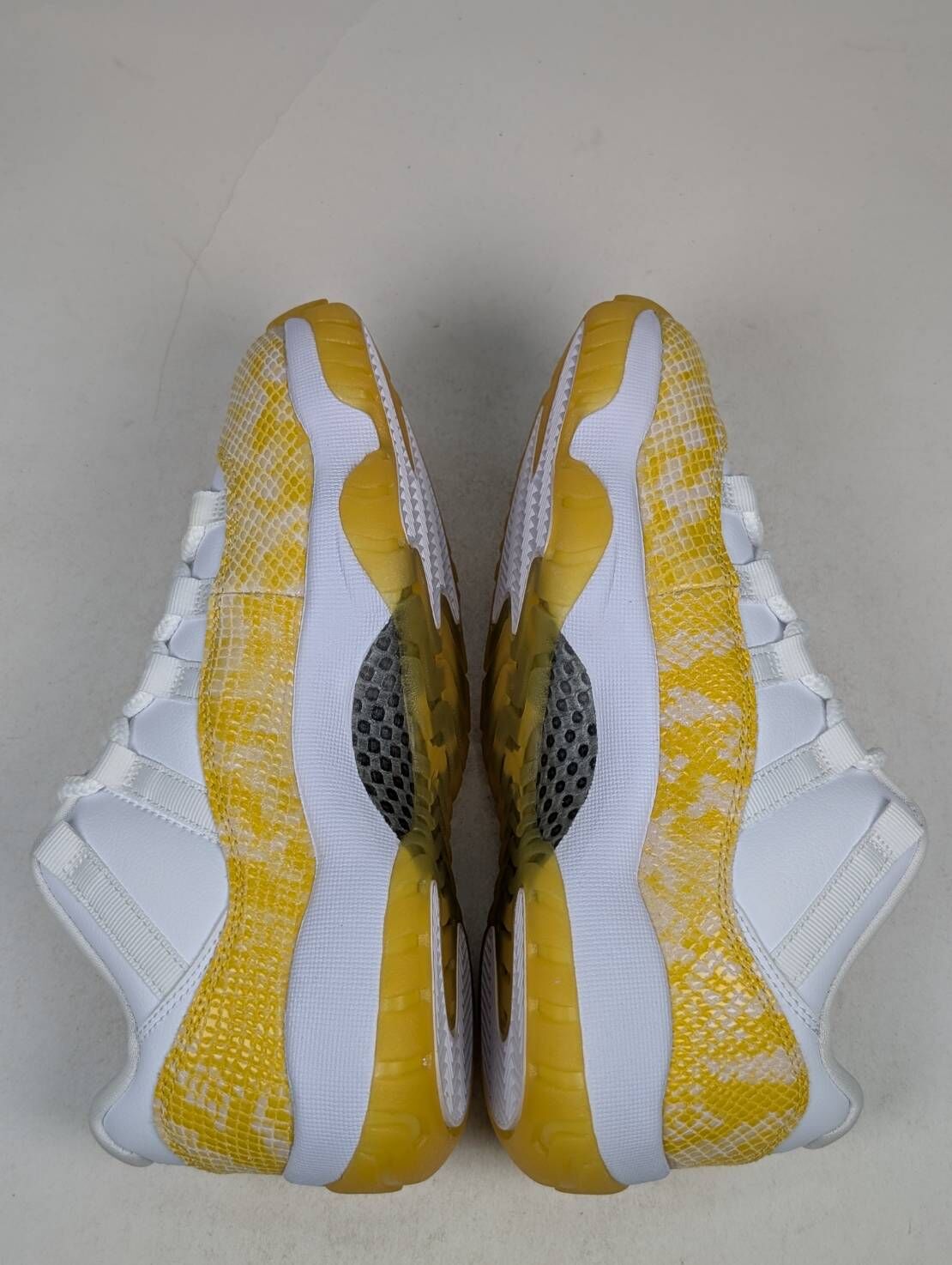 微瑕疵-鞋盒破損 AH7860-107 W7.5 Air Jordan 11 Low W "Yellow Snakeskin" 黃金蟒 蛇皮 女鞋 男女段