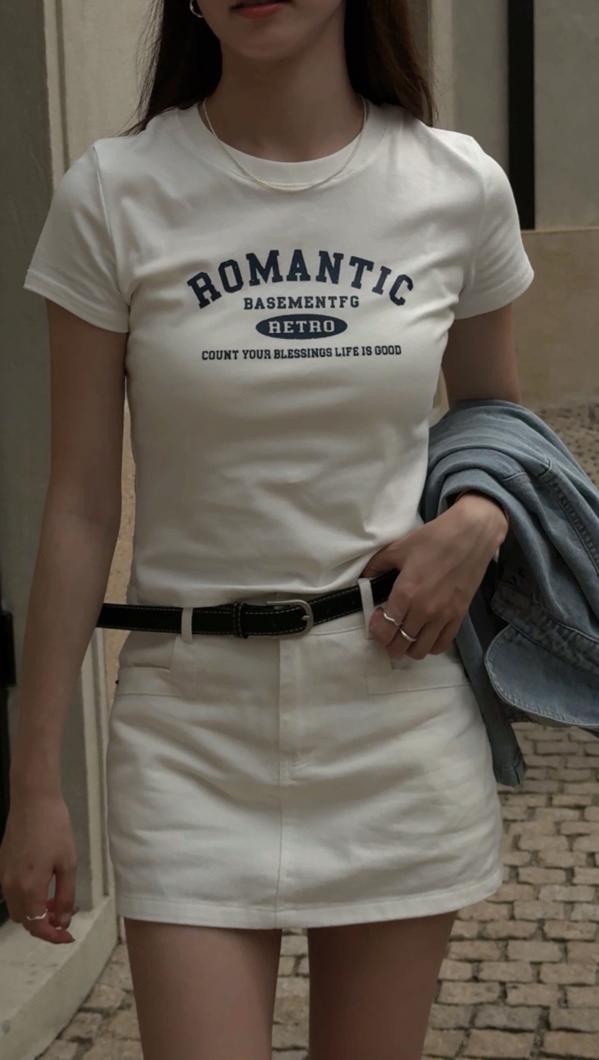 ROMANTIC 日常修身TEE（ 2 colors )