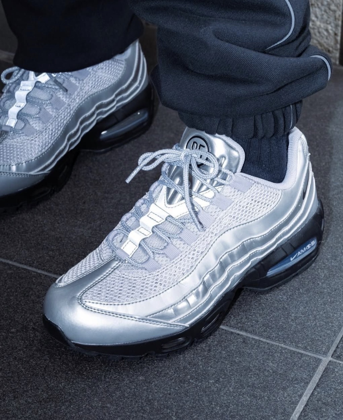 男鞋 NIKE AIR MAX 95 BIG BUBBLE SE 銀黑 全氣墊 緩震 慢跑 運動鞋【IB6830-002】