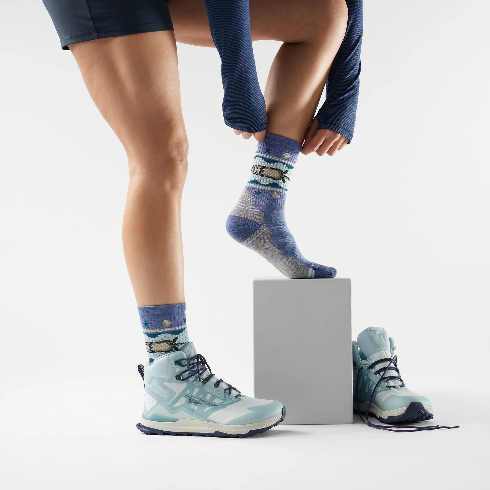 Smartwool 女 機能戶外全輕量減震中長襪 Women's Hike Otter Float Crew Socks 水獺 暮藍 SW003048P43 [HappyOutdoor]