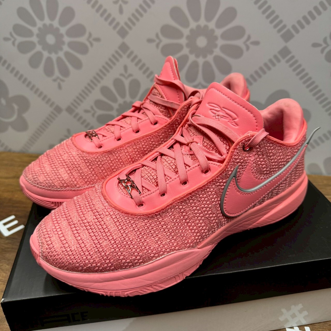 現貨在店【二手商品 US11/29CM 】NIKE LEBRON 20 XX EP 'PINK DIAMOND' LBJ 粉鑽石 粉紅 粉銀 緩震 回彈 實戰 藍球鞋【DJ5423-600】WU