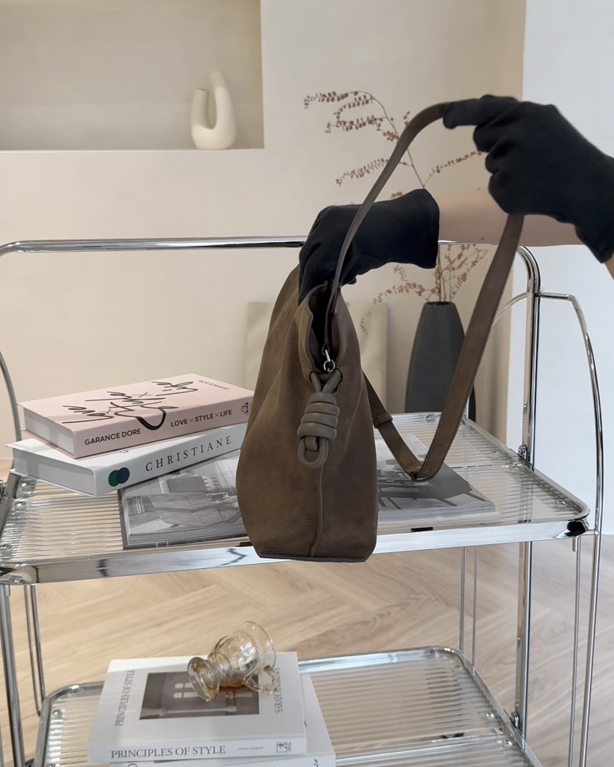 LOEWE｜FLAMENCO 中號福袋包 深棕色