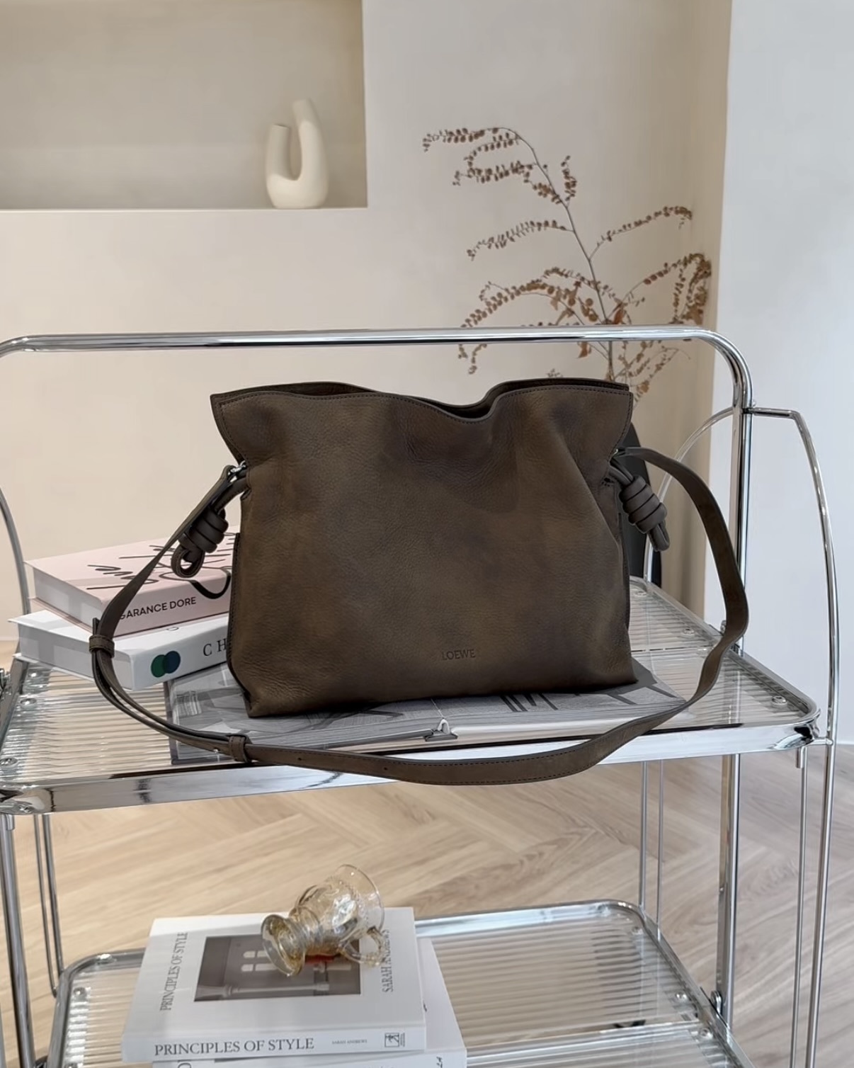 LOEWE｜FLAMENCO 中號福袋包 深棕色