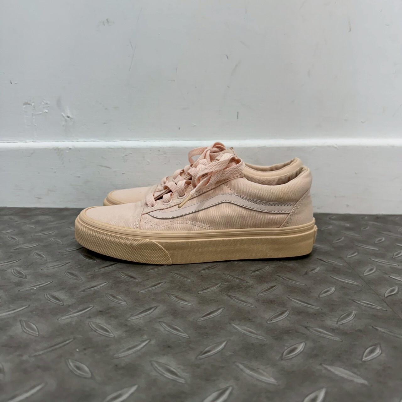 VANS OLD SKOOL PINK SIZE 22CM