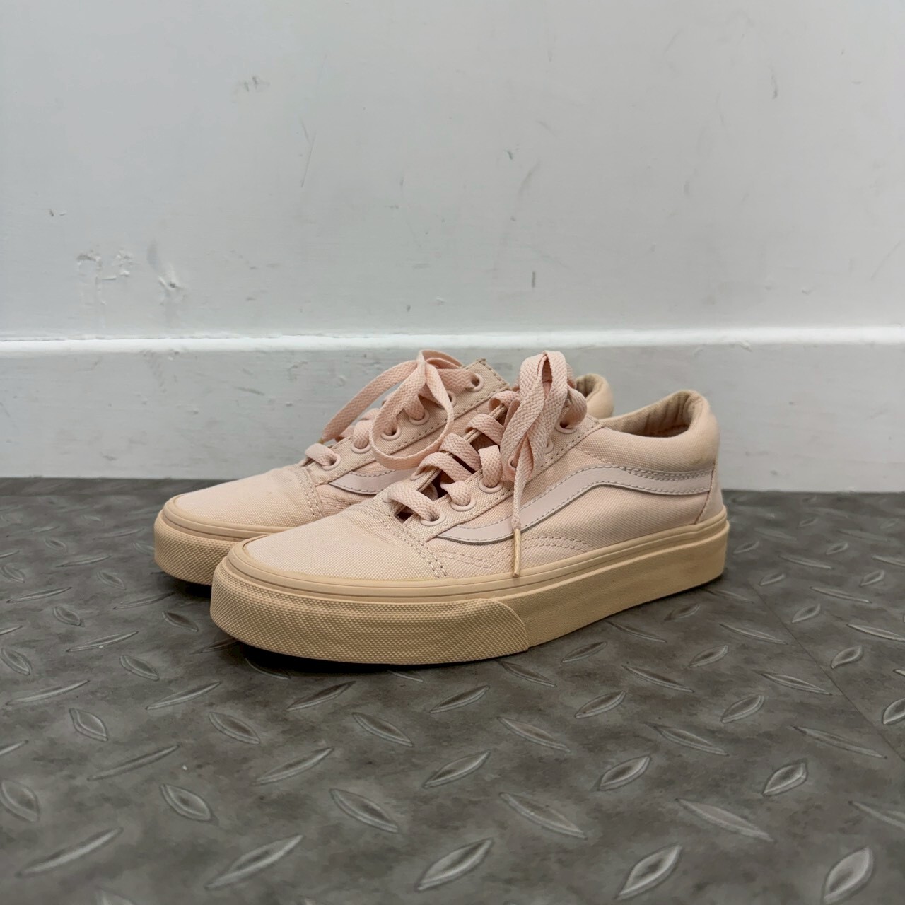 VANS OLD SKOOL PINK SIZE 22CM