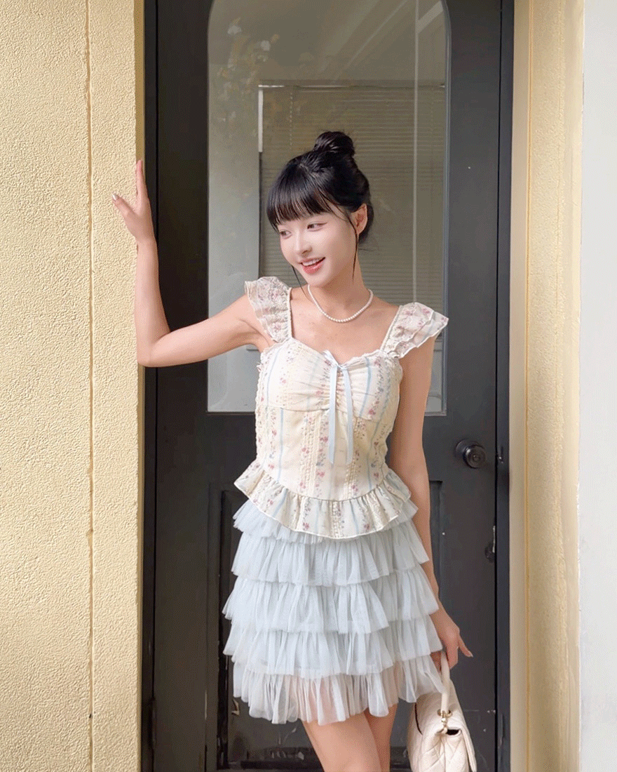 LINA LINA微甜可人碎花蕾絲蝴蝶結BRA TOP上衣-清新藍