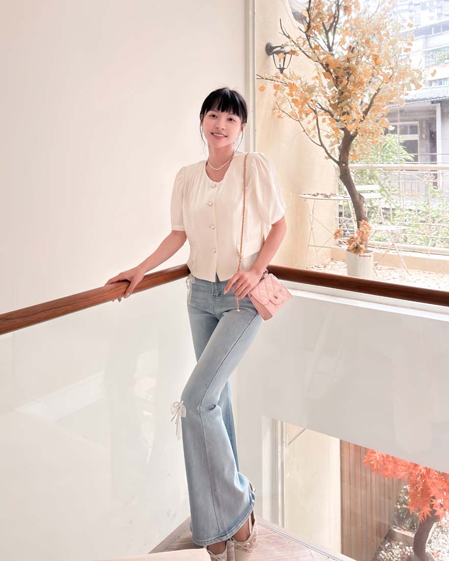 LINA LINA貴氣時序鑽石珍珠釦口袋小香上衣外套-高貴杏