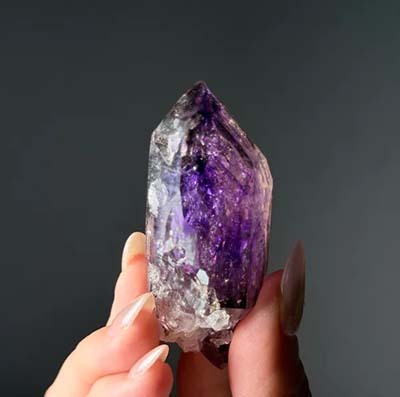 果石嚴選布蘭登堡幻影紫水晶原礦