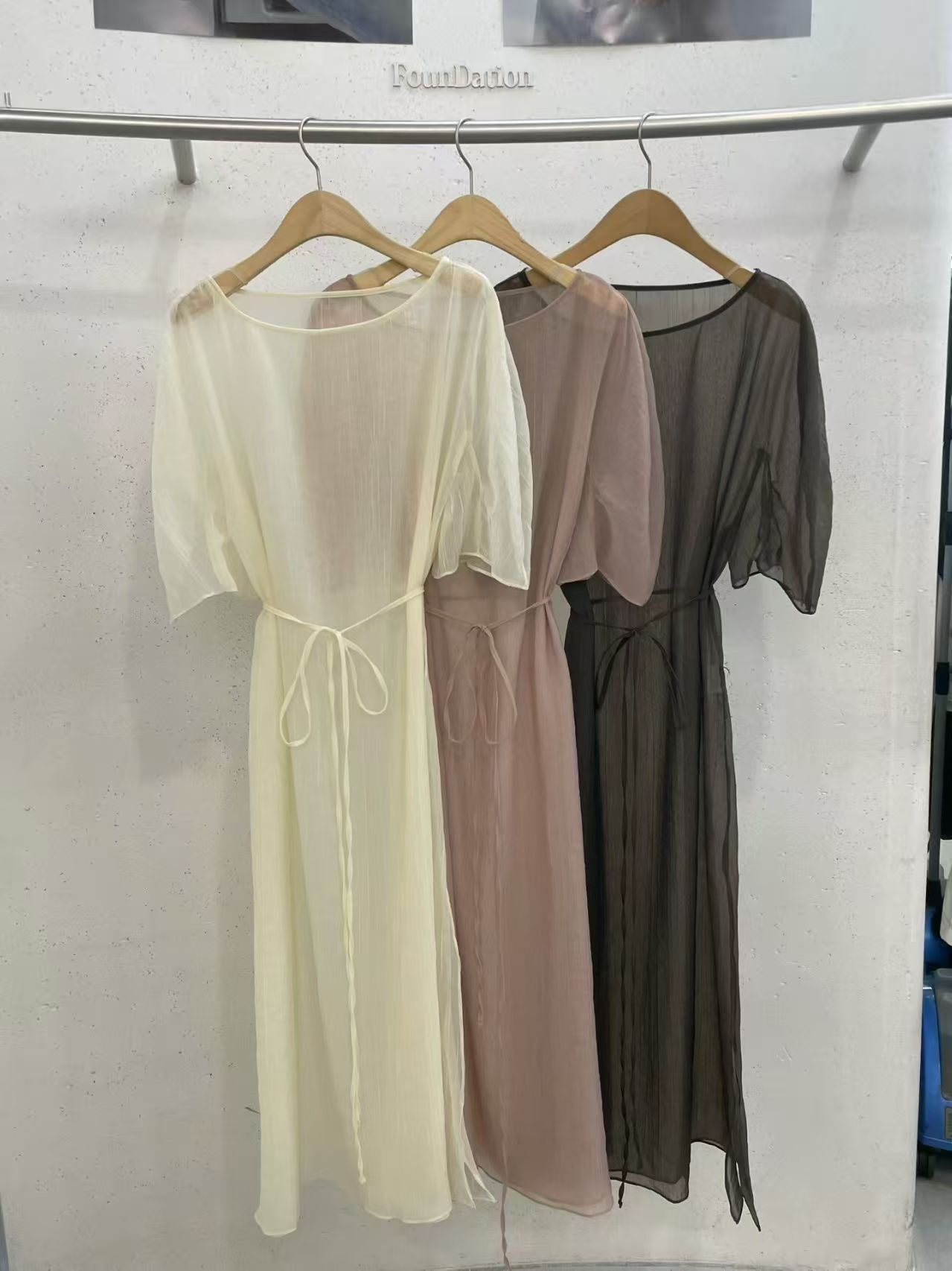 FD6204 絲質綁腰帶罩衫連身裙