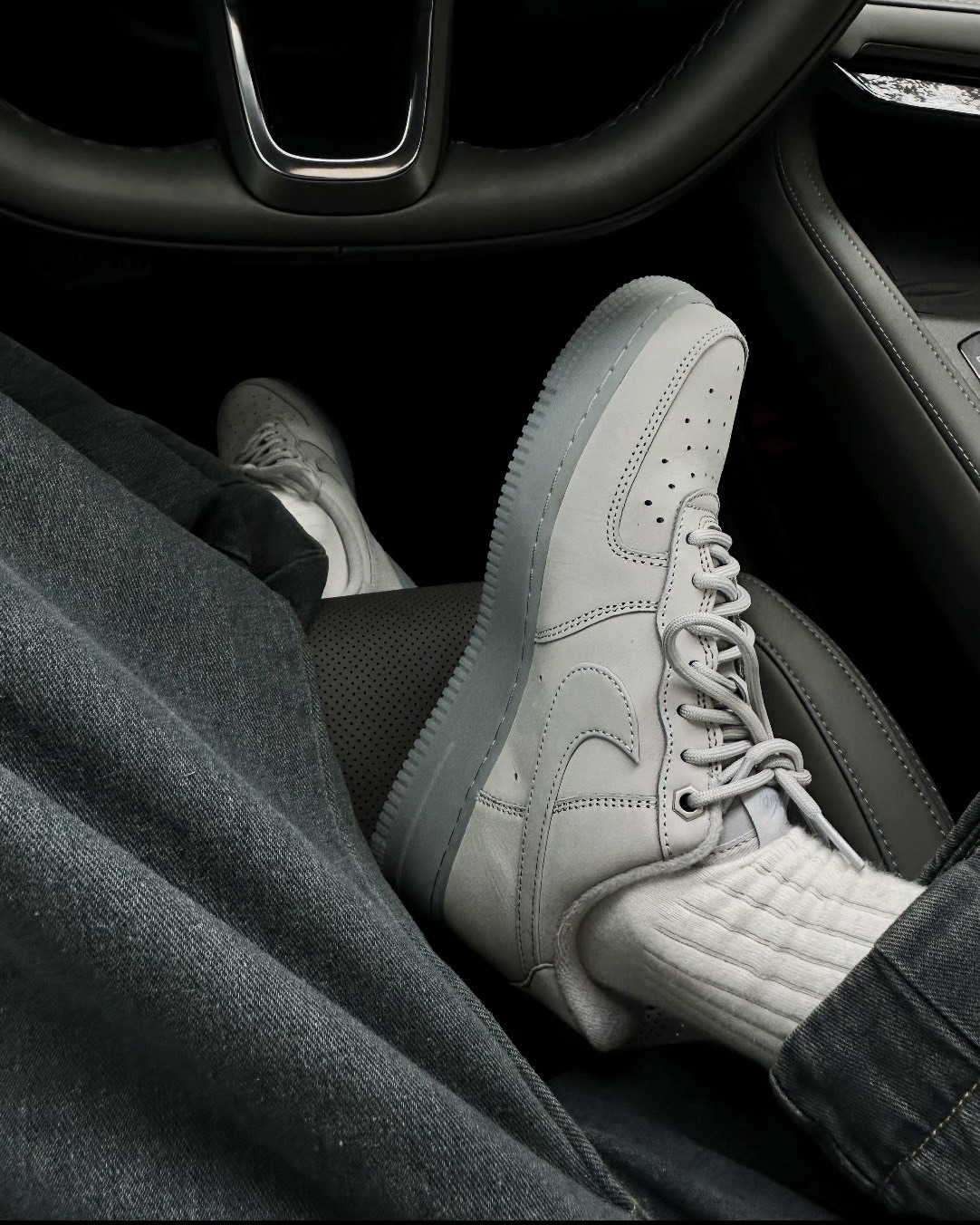 <帥爛>Nike Air Force 1 '07 WB 麂皮 冰川灰