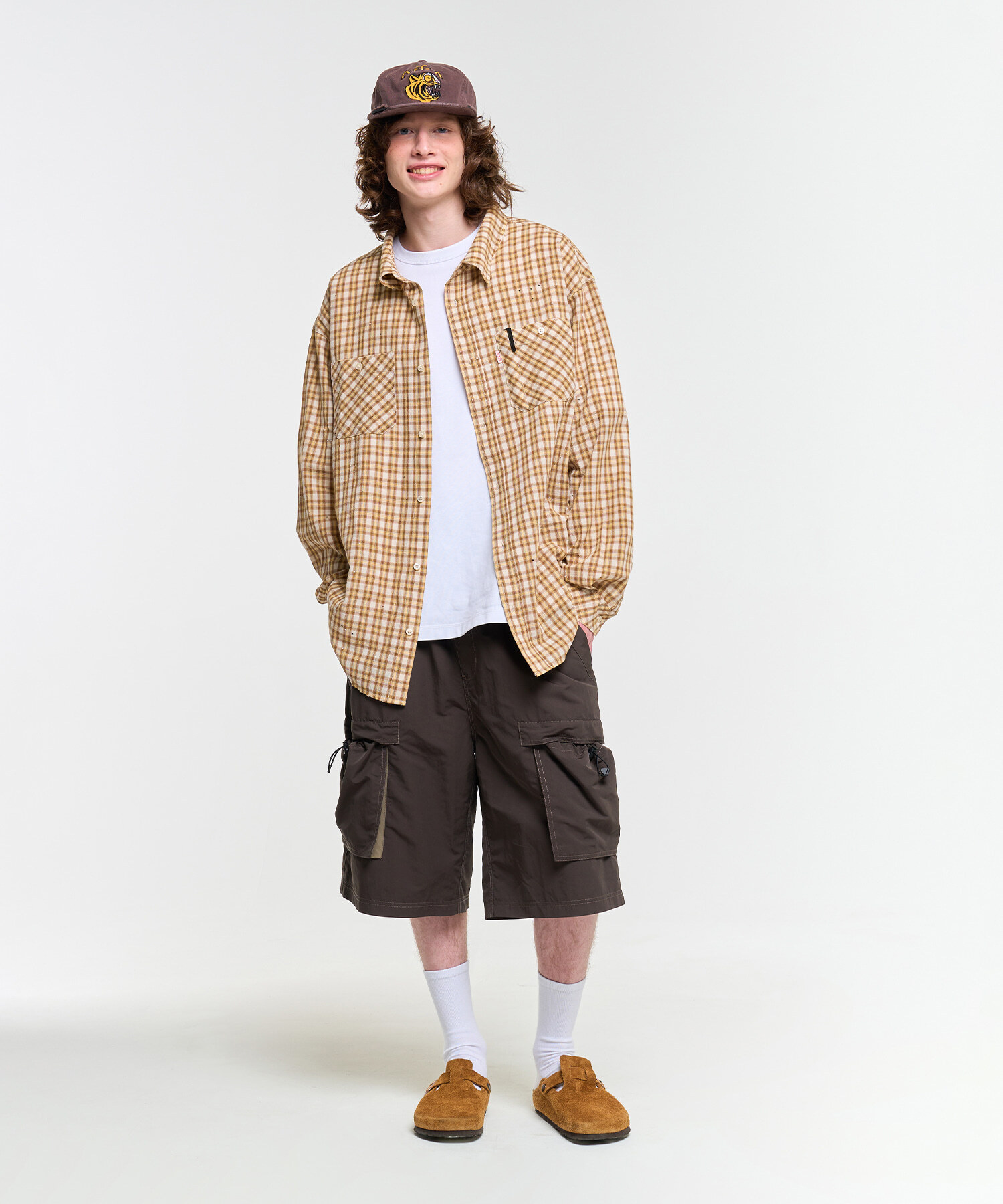 AECA NYLON UTILITY CARGO SHORTS BROWN AW2602SP03BR