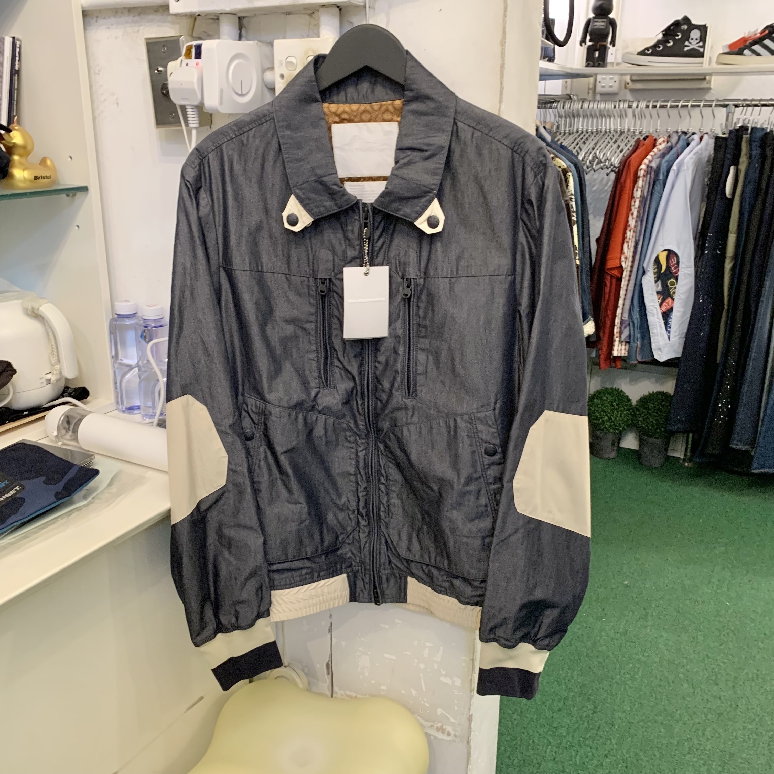 LAST SALE : WHITE MOUNTAINEERING CHARCOAL ELBOW PATCH COTTON/POLYESTER JKT - SIZE 3 IN STOCK NOW (現貨發售中)