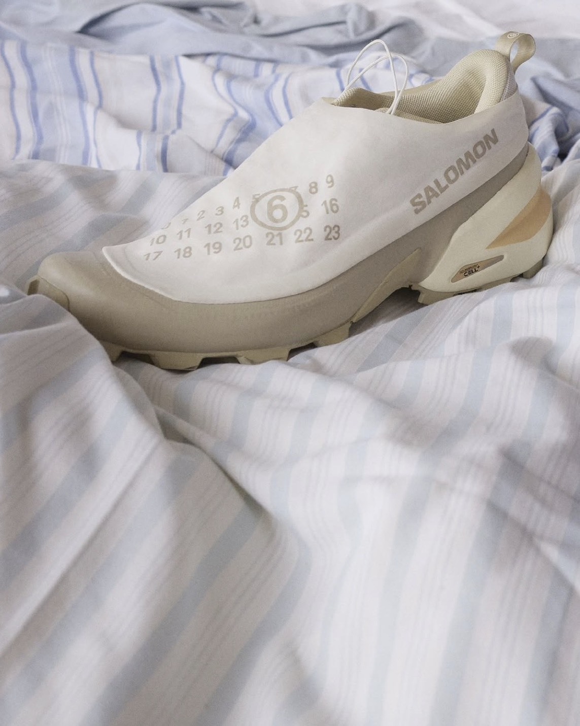 【Focus Store】預購 MM6 Maison Margiela x Salomon Cross Dust  "Vanilla Ice" 香草白 L49200600