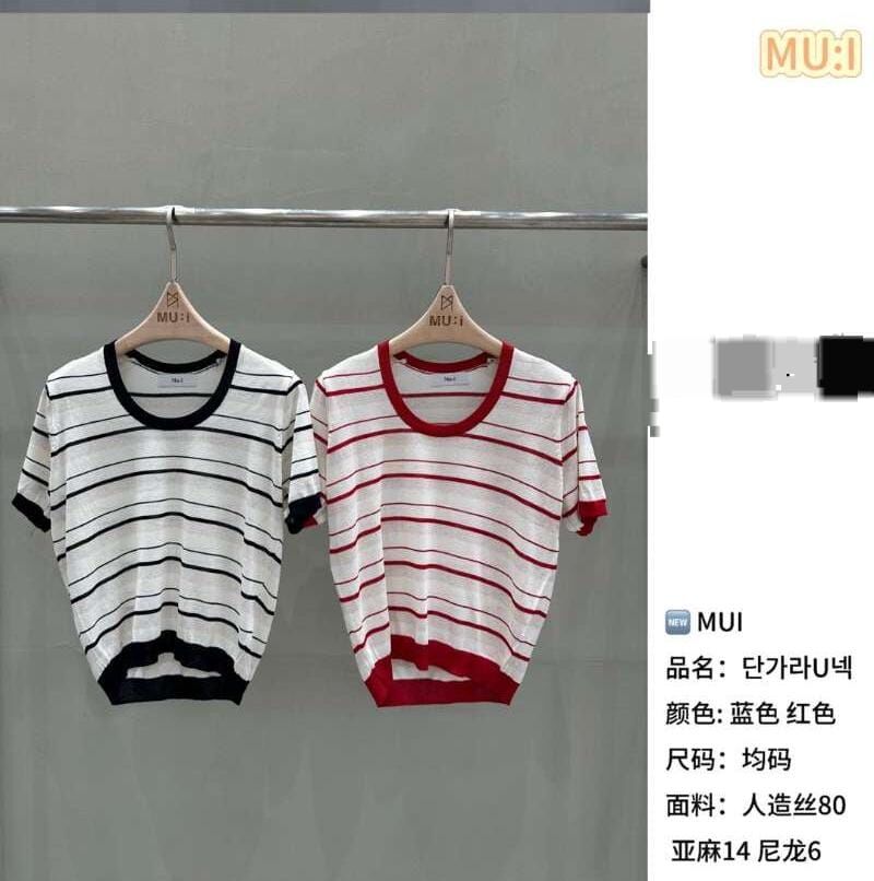 MU6218 拼色間條紋圓領上衣