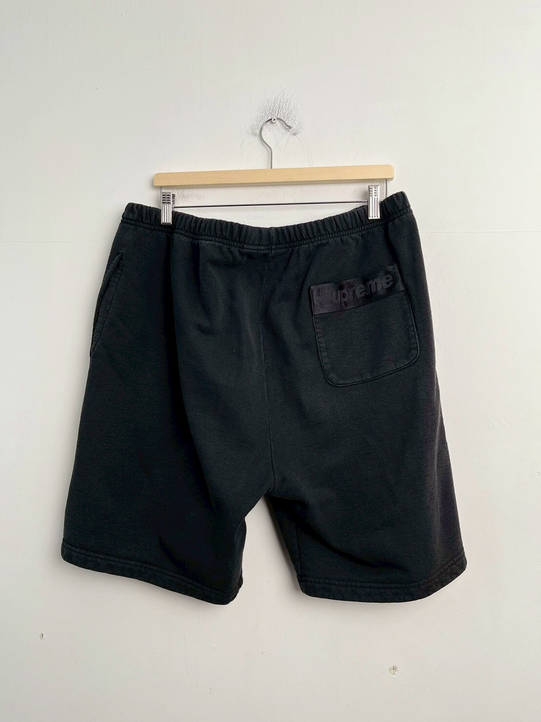 SUPREME Tonal Webbing Sweat short Black SIZE XL