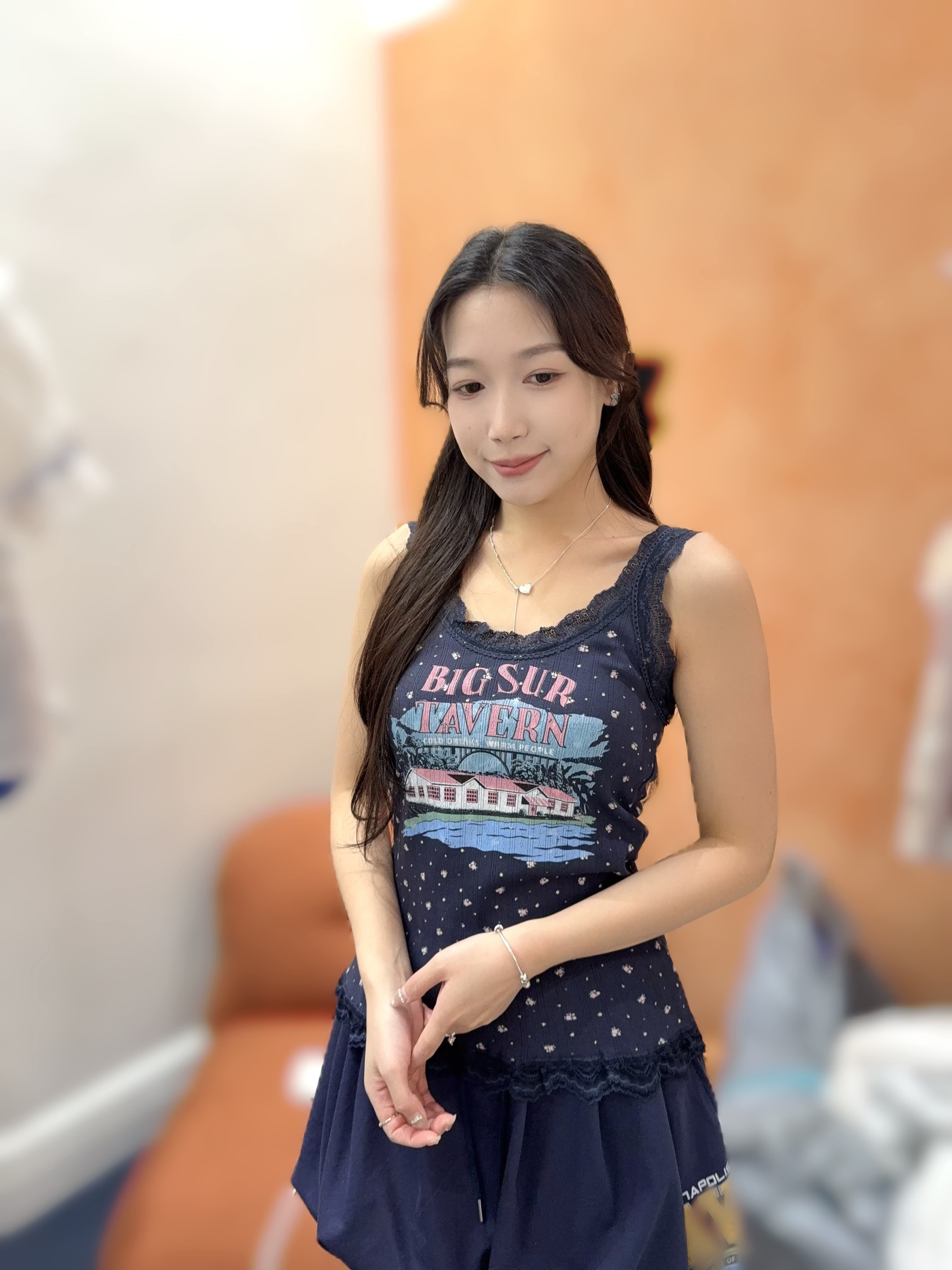 DK10 胸30-44 長20.5 $489 (一口價)