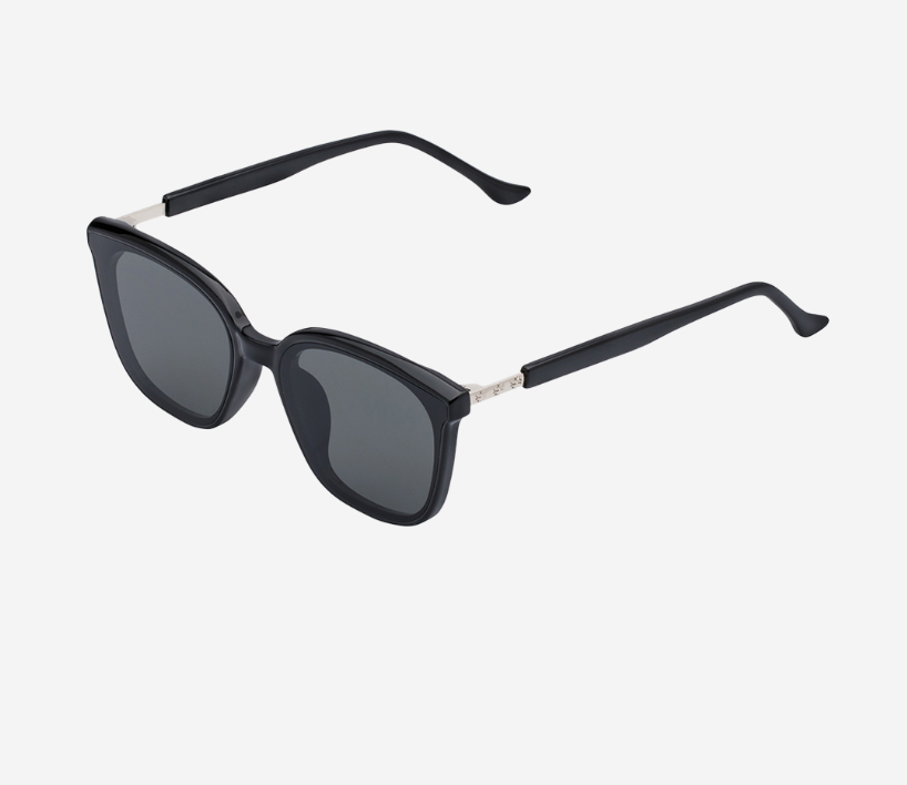 CR260505-C7 ROCHE BLACK SUNGLASS