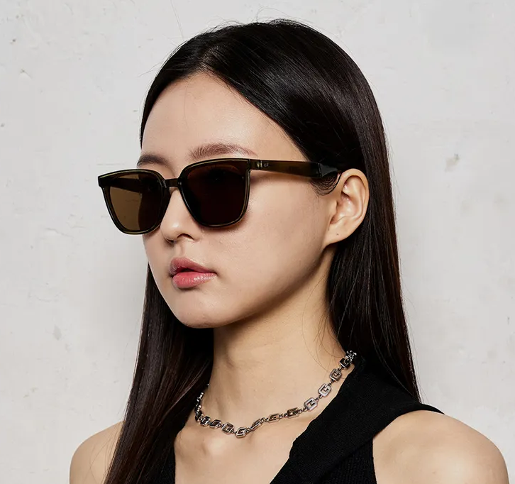 CR260505-C22 WIRWIR SUNGLASS KHAKI   送圓形眼鏡盒1個(顏色随機)