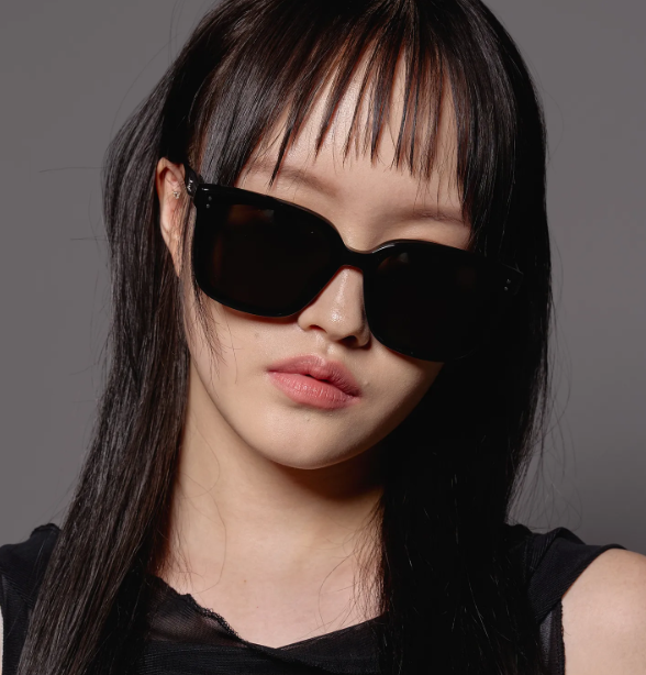 CR260505-C44 SSUM  BLACK SUNGLASS