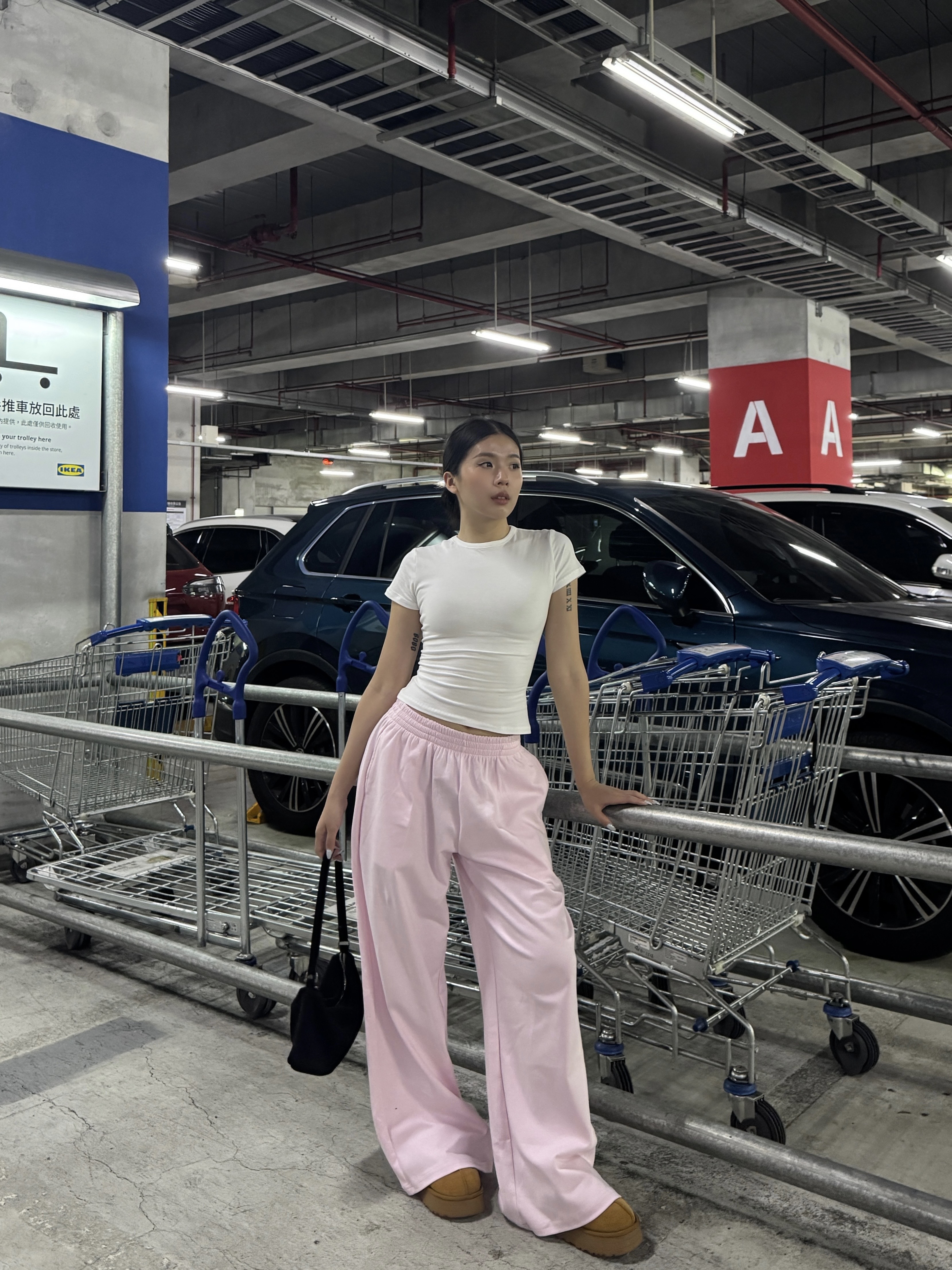 Must Buy⏳歐美沙漏腰圓領短袖Tee(5色)