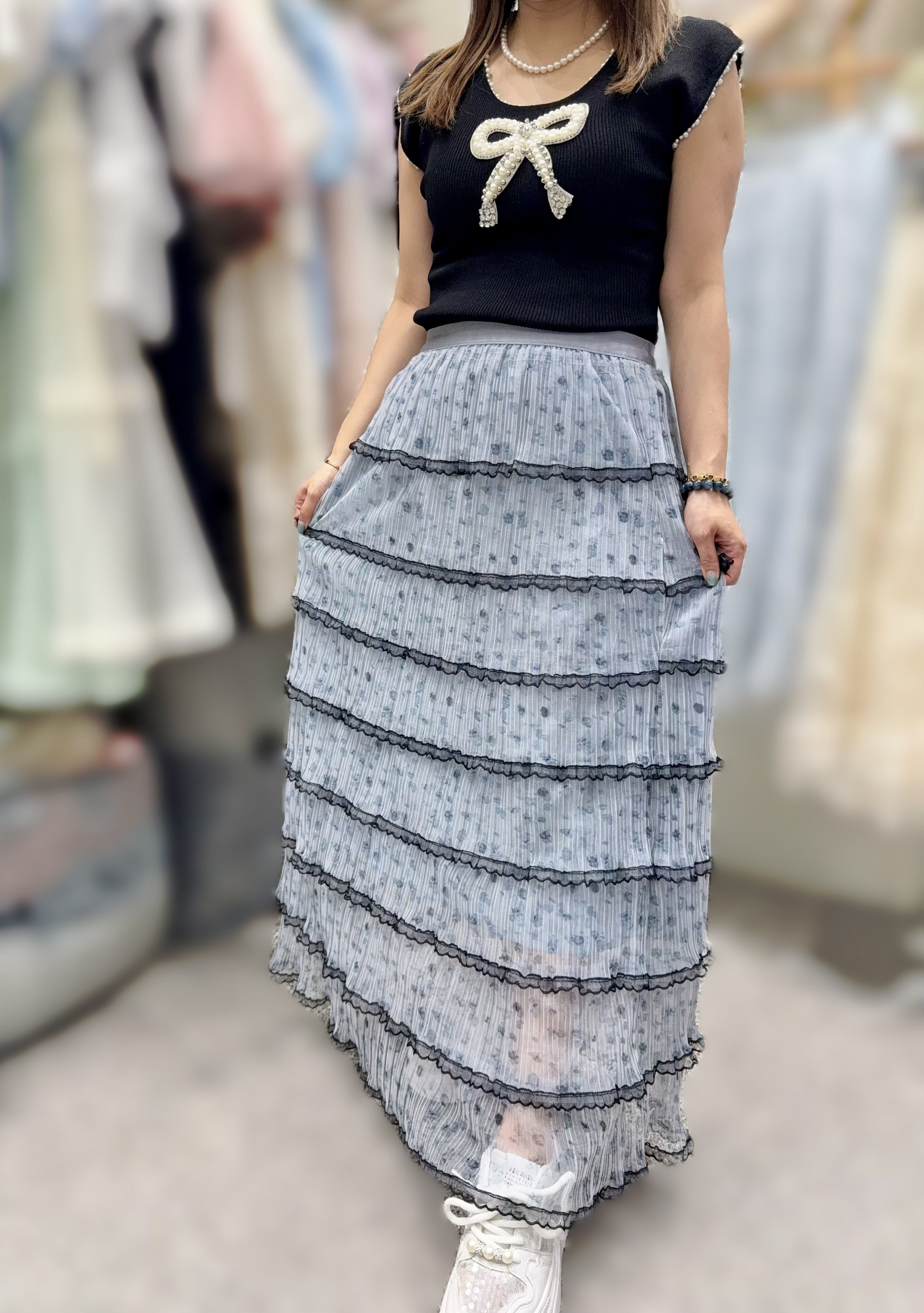 AW73   校長福利價 雪紡花花橡根長裙  腰25-45  HIP48 長36.5 $539 (一口價)