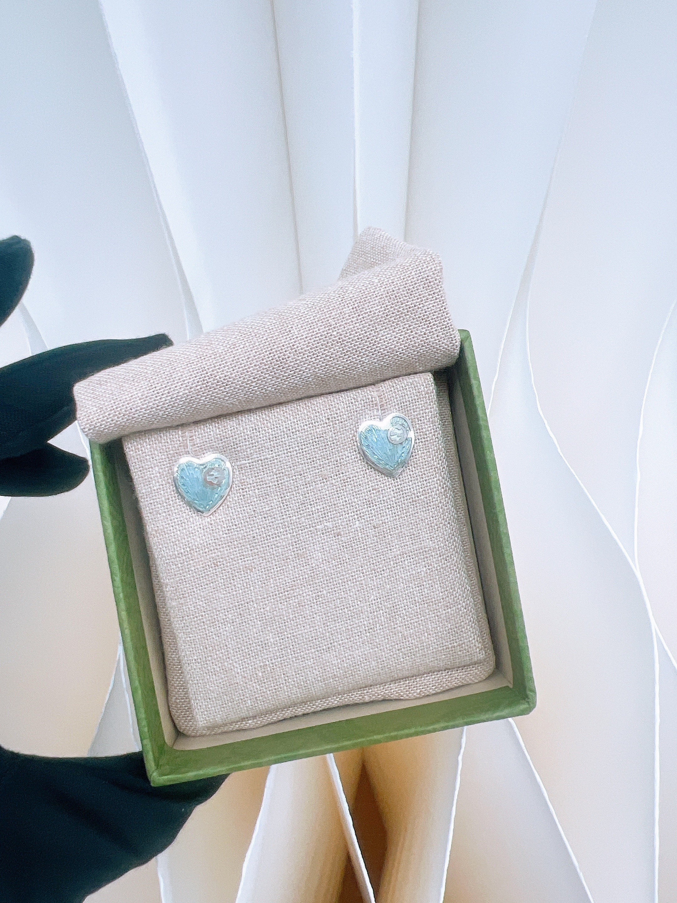 Gucci heart earrings (silver/ green)