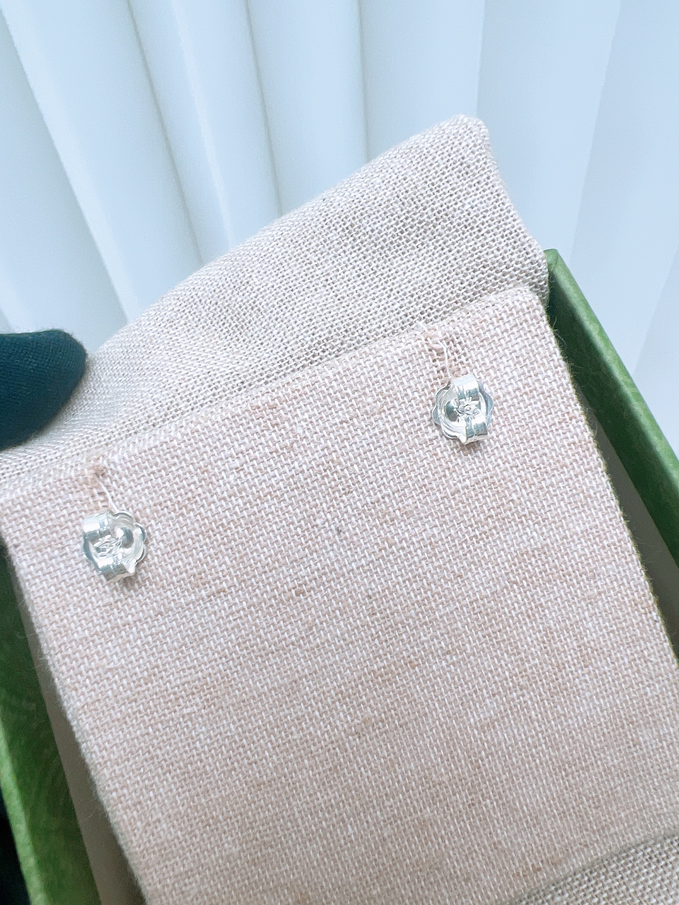Gucci heart earrings (silver/ green)