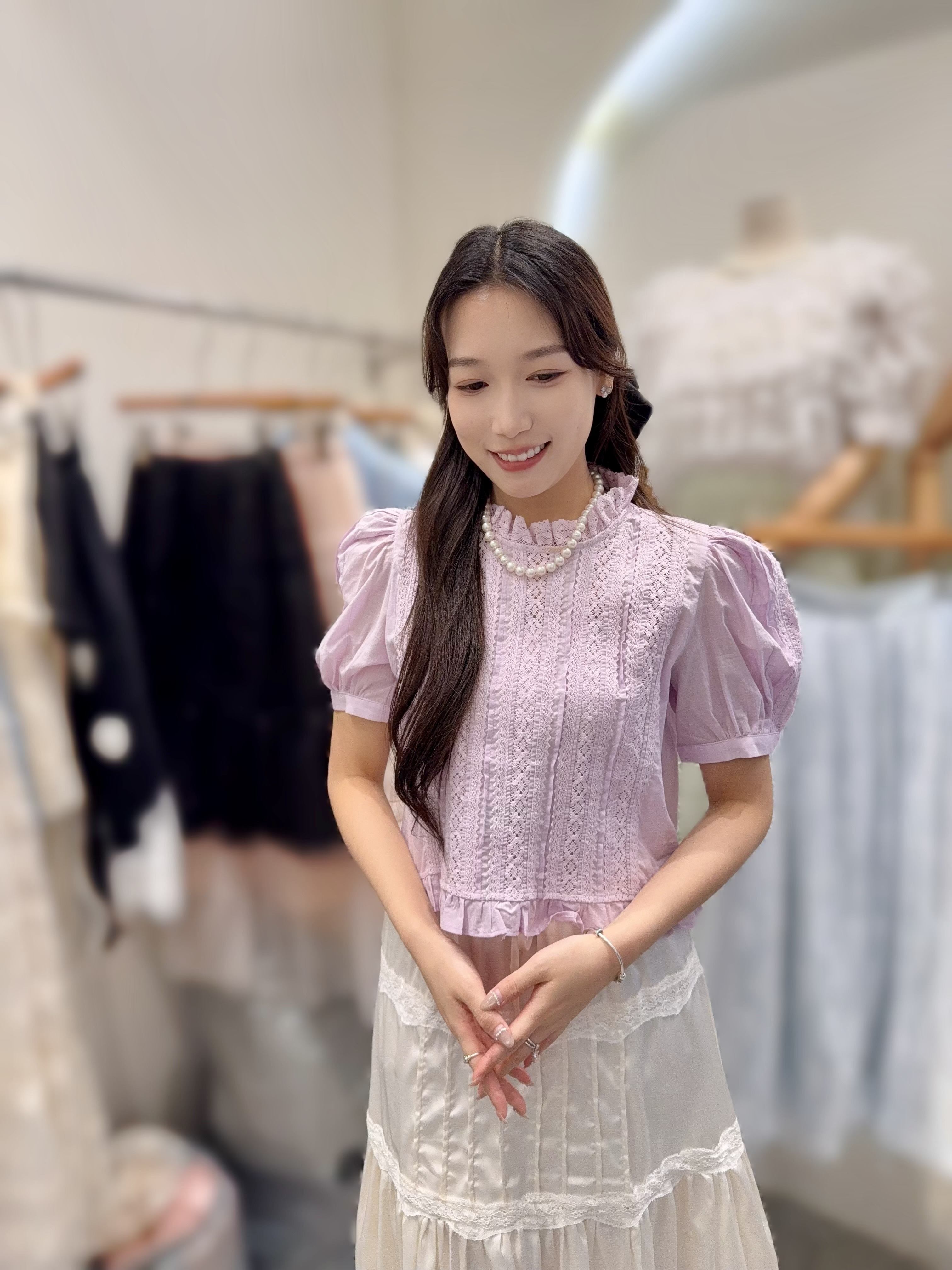 AW79  校長福利價  胸40  長16.5前  18.5後 $599 (一口價)