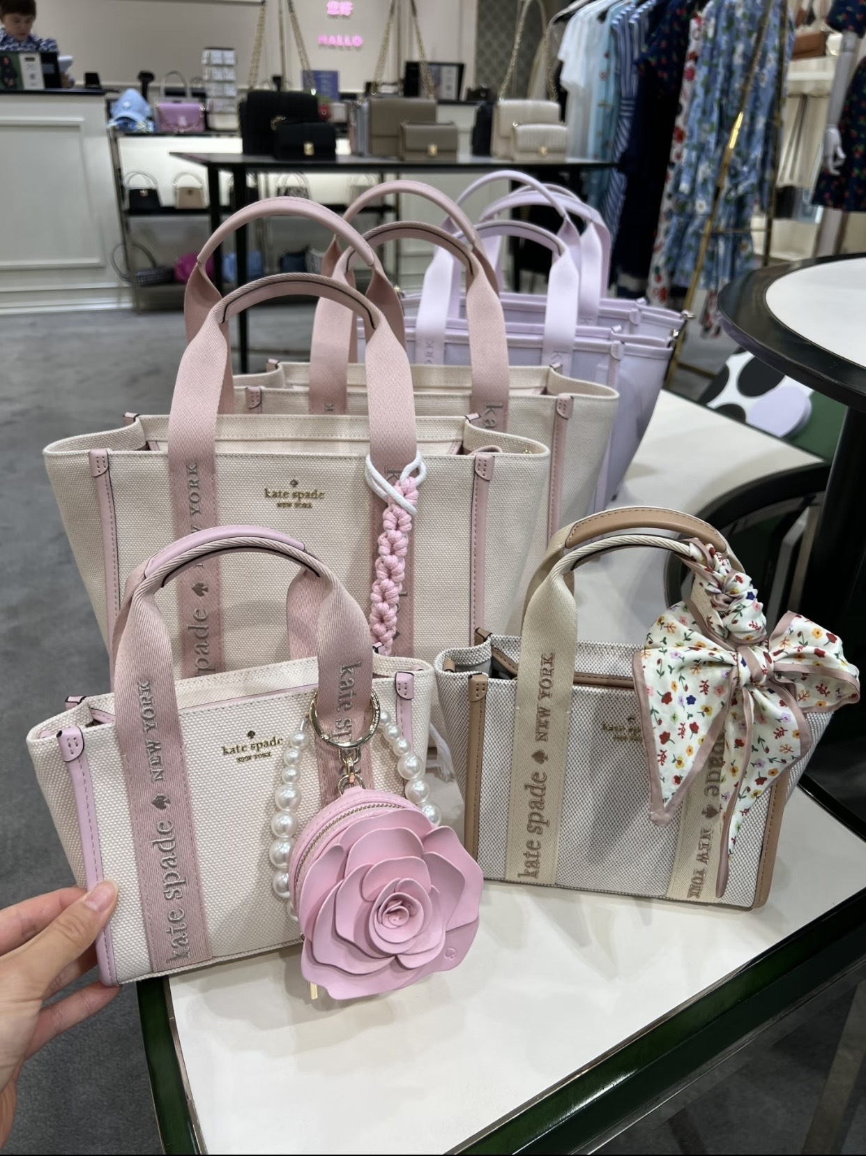 【預訂】Katespade Kip Canvas Small Tote Bag