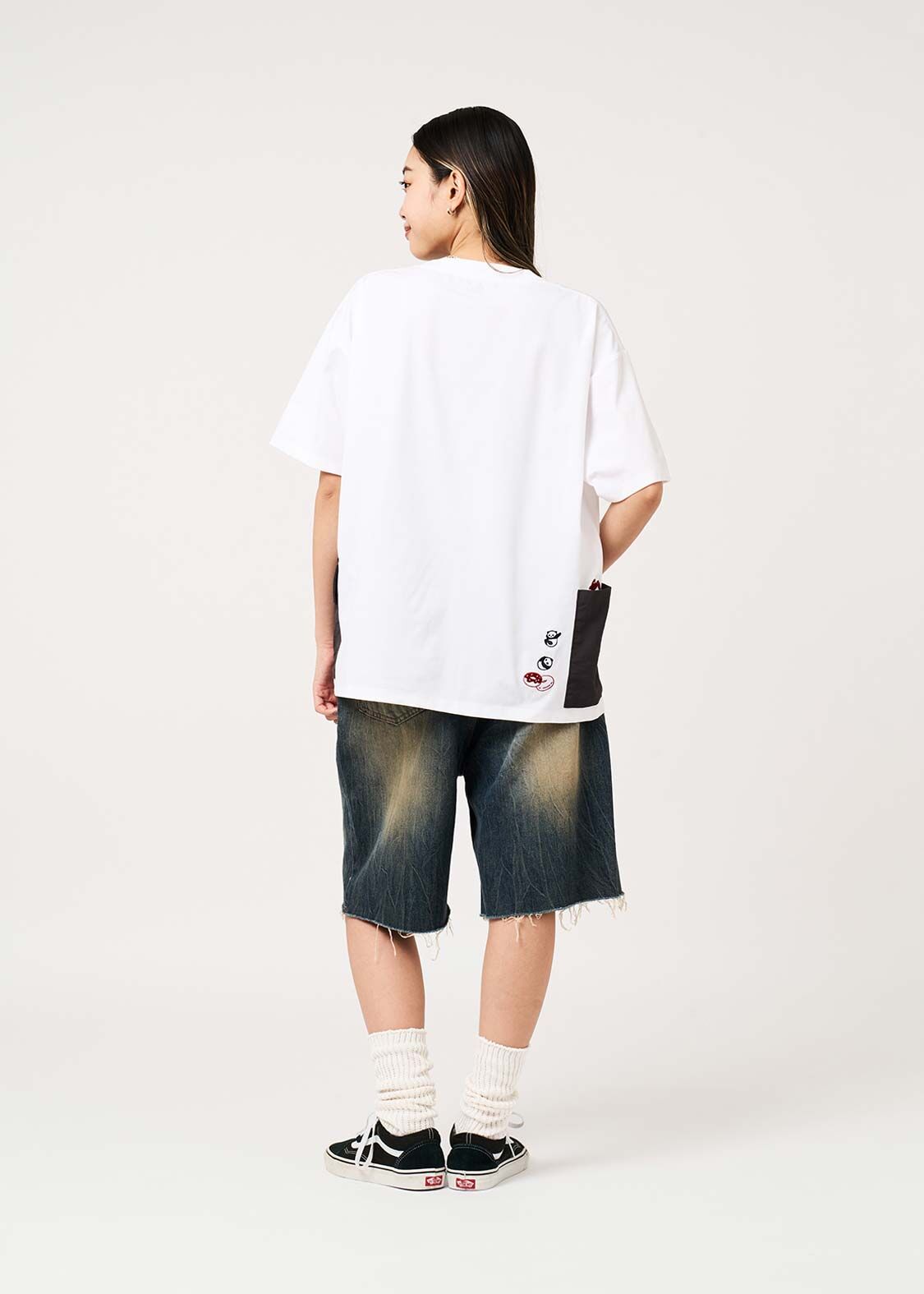 日本預訂 graniph GH Rolling Panda's Donuts | Cargo Pocket T-Shirt