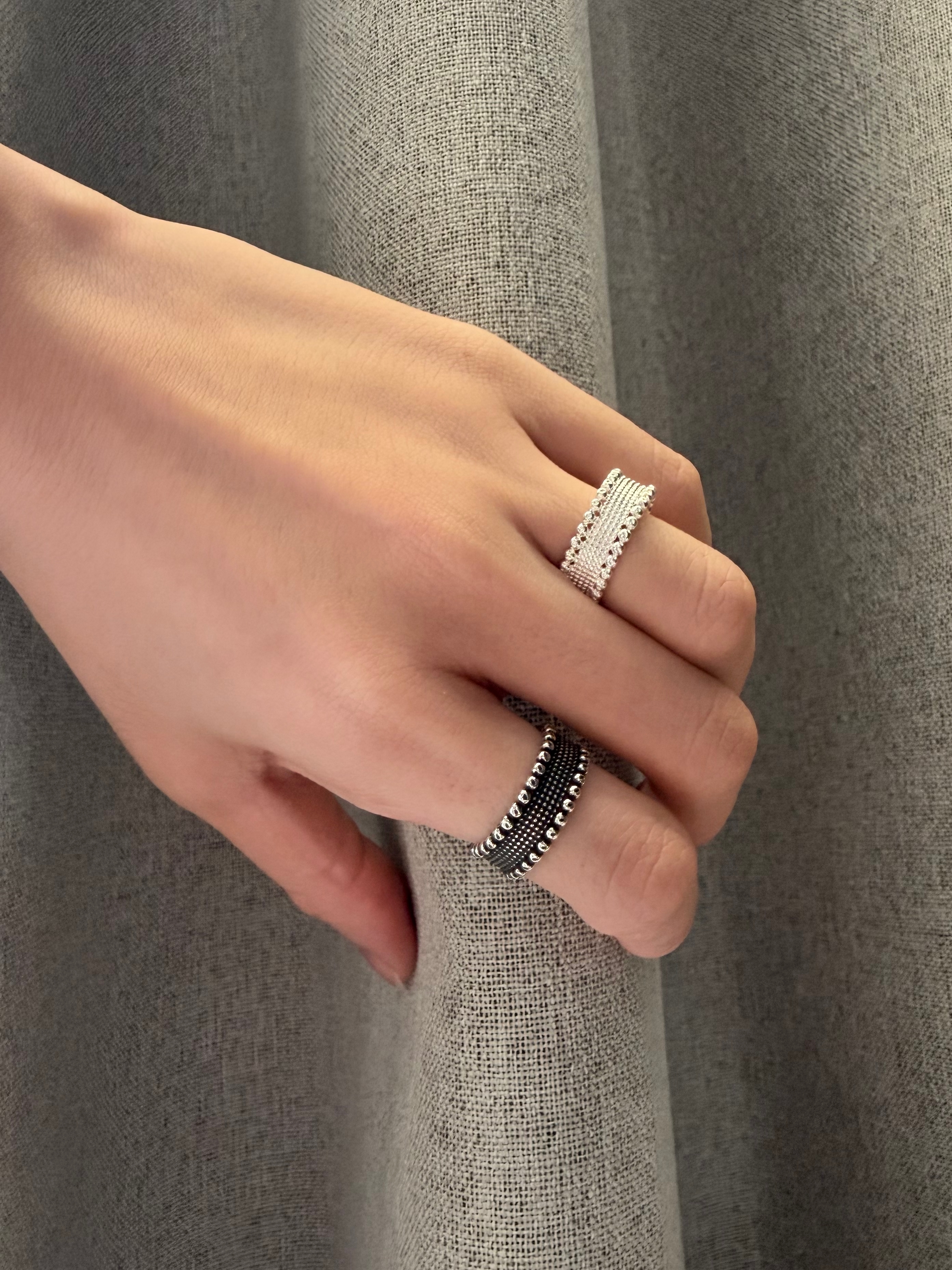 beads line wide ring