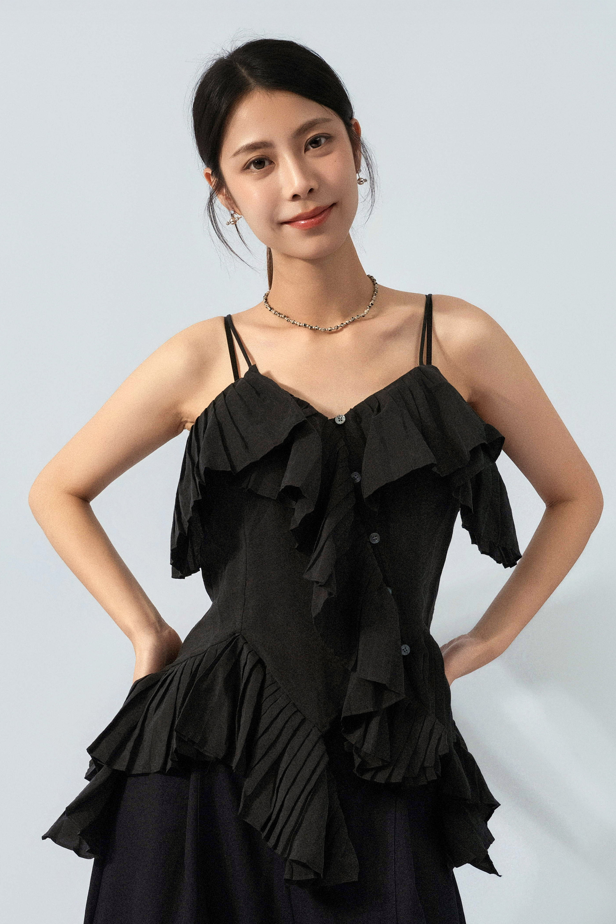 百褶邊開胸吊帶背心（預購產品）