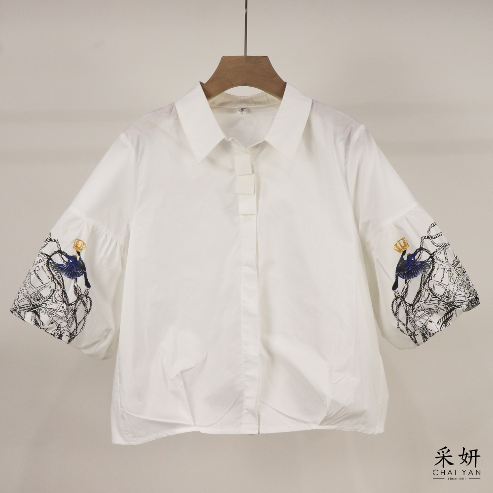 孔雀層次胸襟泡袖襯衫