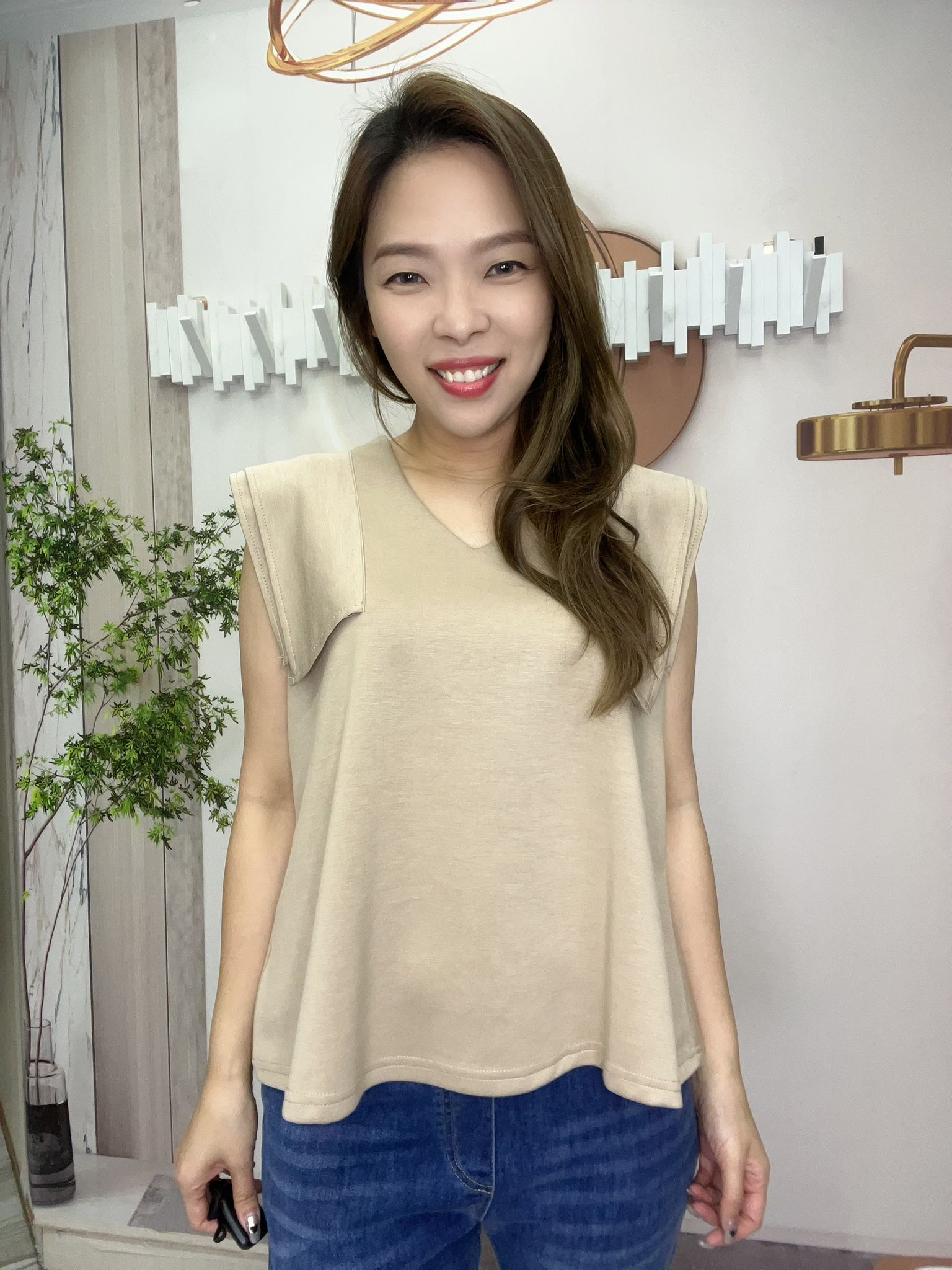 Ma牌子V領娃娃款top~162P