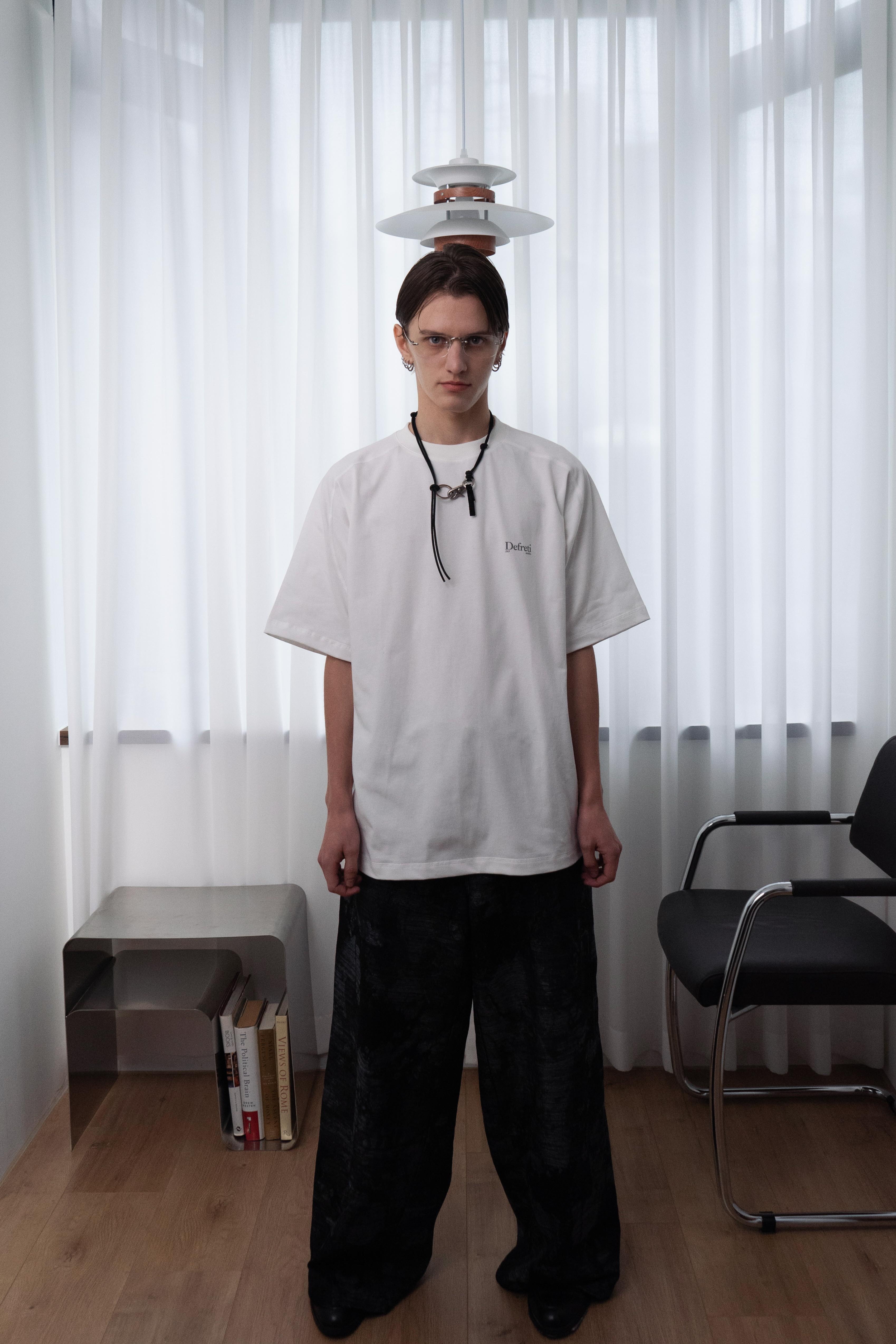 DEFRETI Délit curve tee 短T 短袖