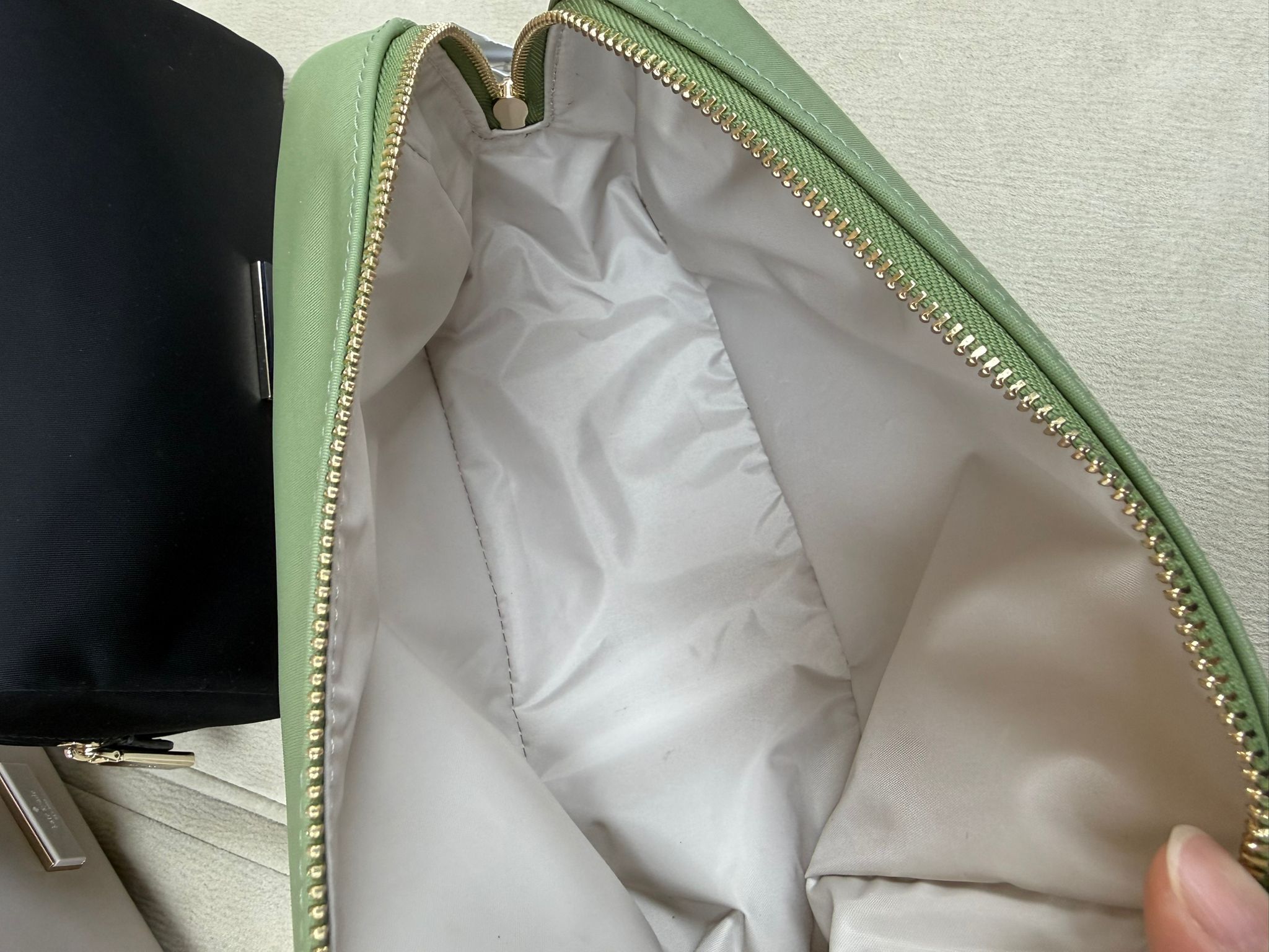 LYS01713 Kate Spade Carter 尼龍化妝包