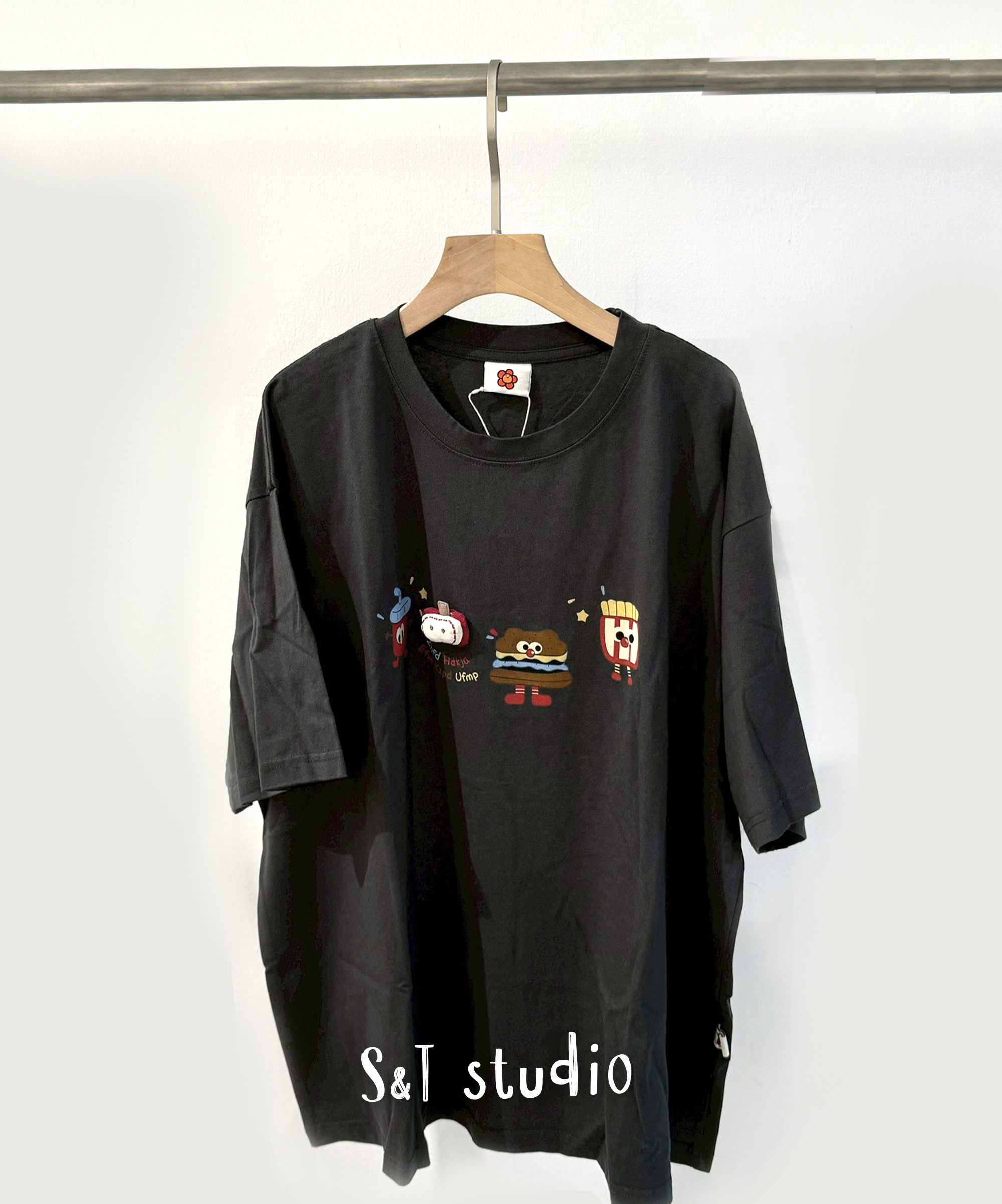 美式童趣食物系大TEE