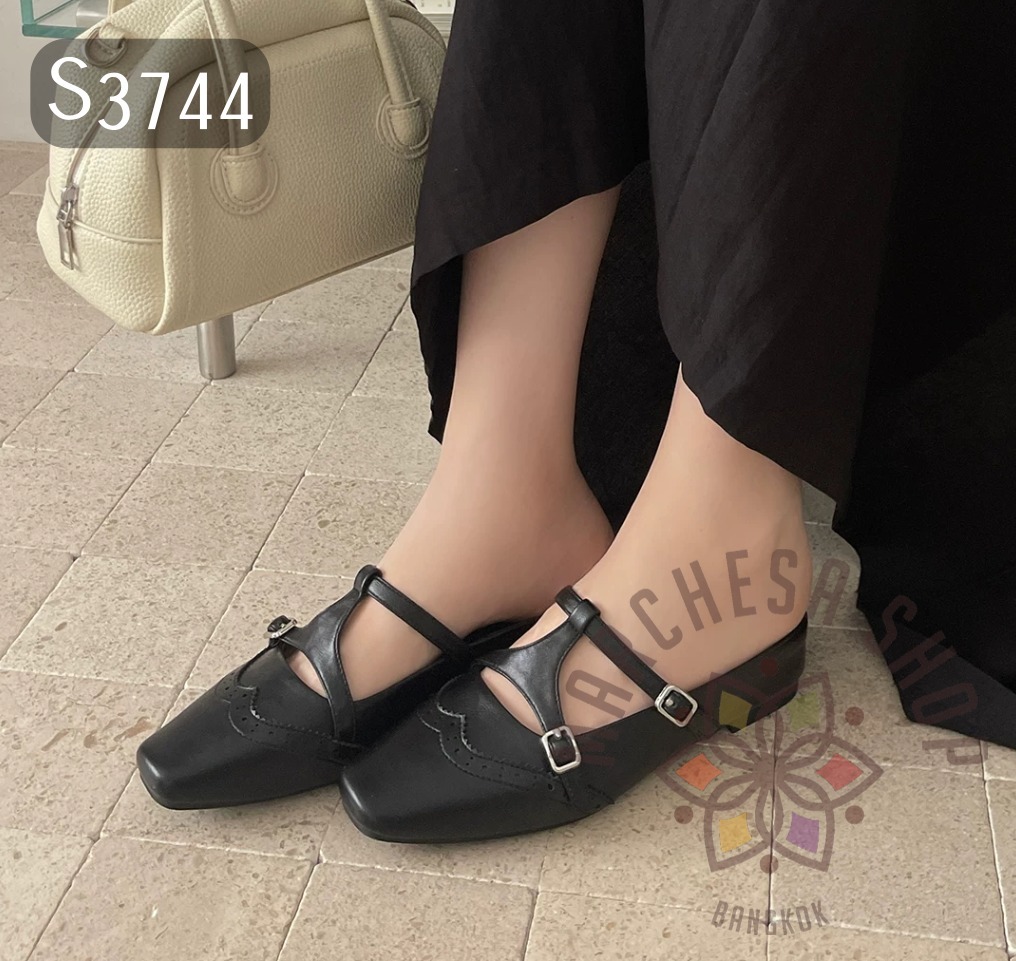 S3744 - 羊皮雕花工字方頭涼拖