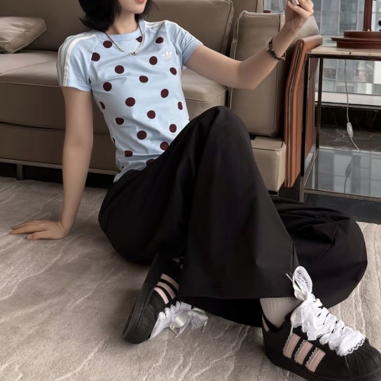 ADIDAS ORIGINALS 藍棕 波點 短袖 修身 流行穿搭 復古休閒 KV1192