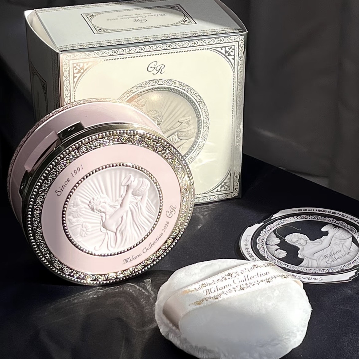 Kanebo 米蘭絕色蜜粉餅 2026 (GR版) 30g 附粉撲