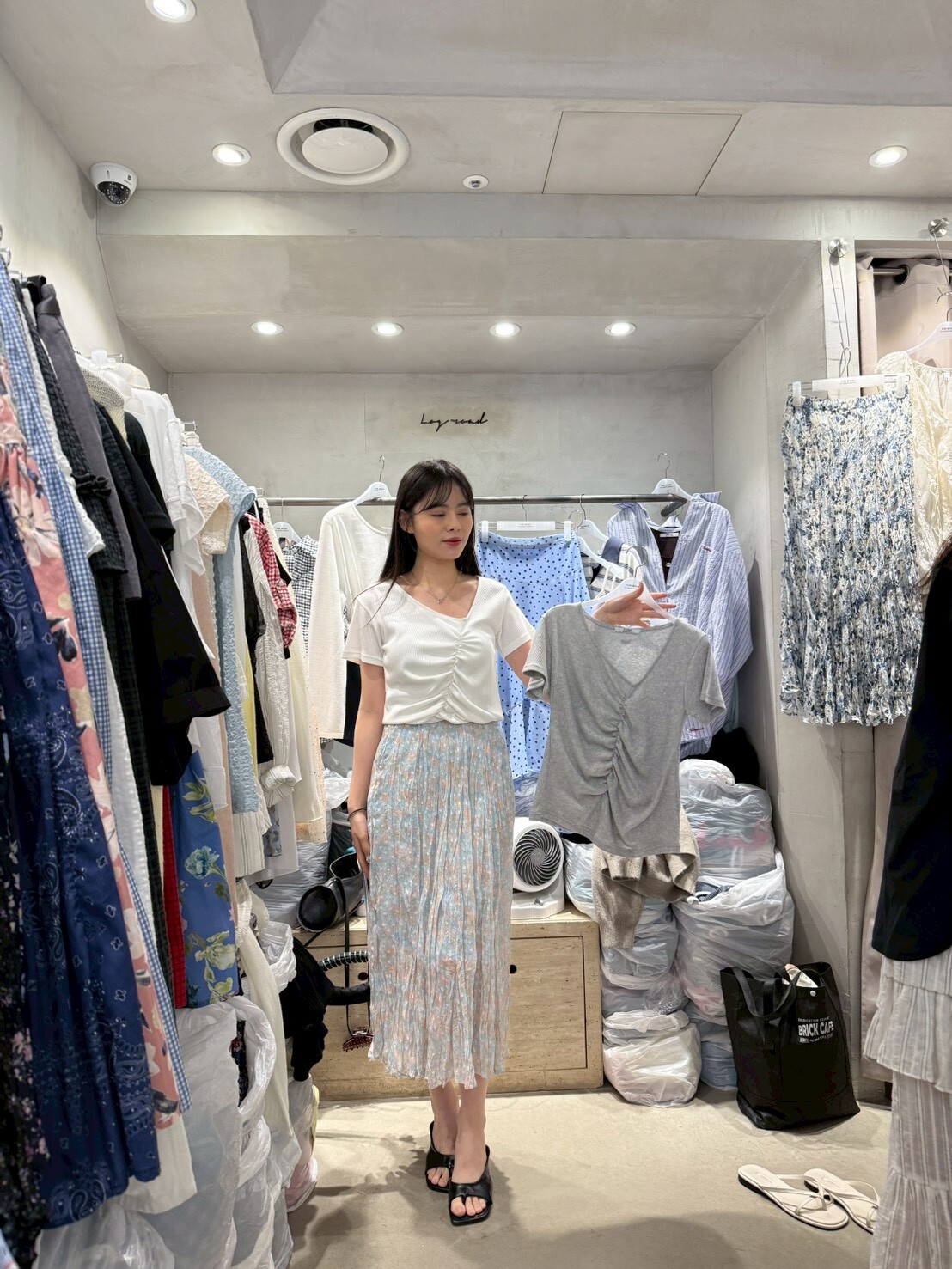 LR6211 斜縫抓皺Tee