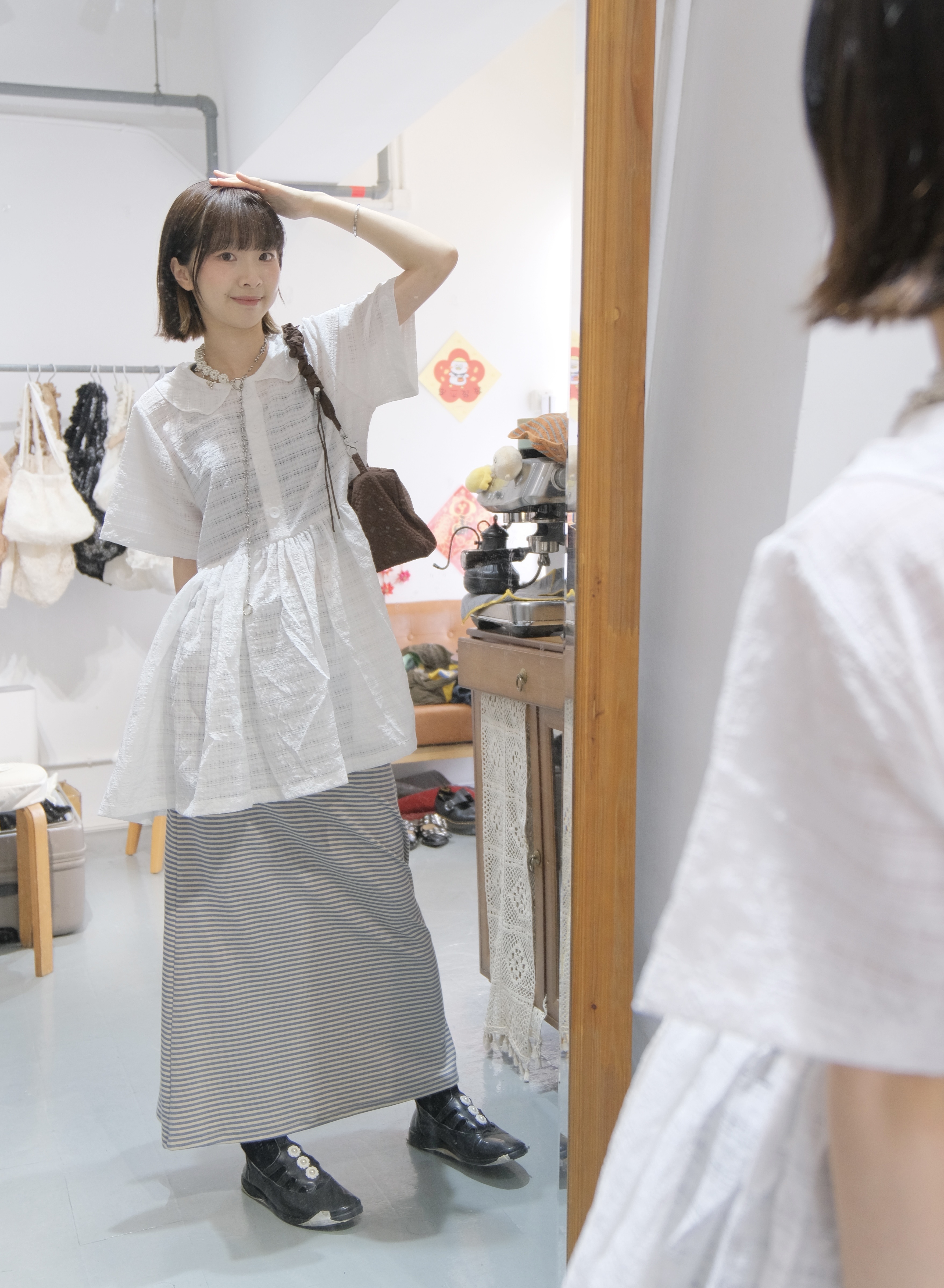 暗格娃娃領中長blouse