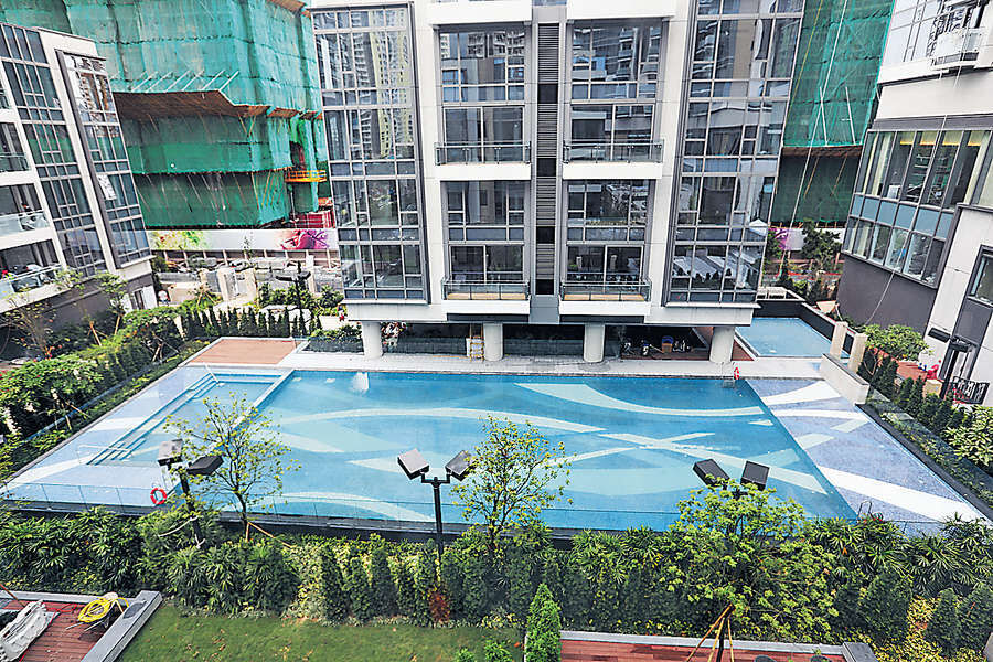 One Kai Tak,swimming pool,china glass mosaic tile,glass tile,mosaic tile,topworlds