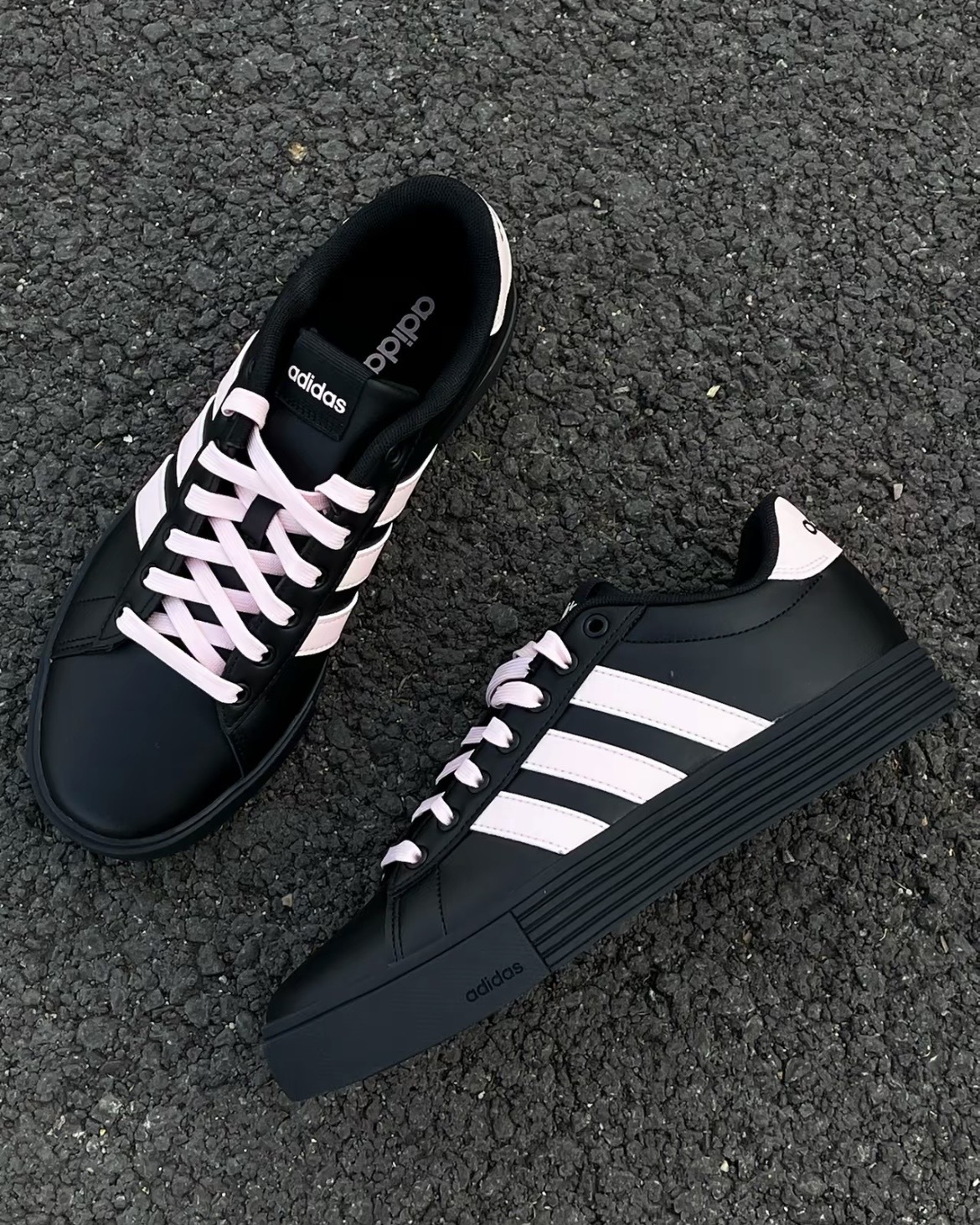 (預訂) Adidas Daily 4.0 - Black Pink